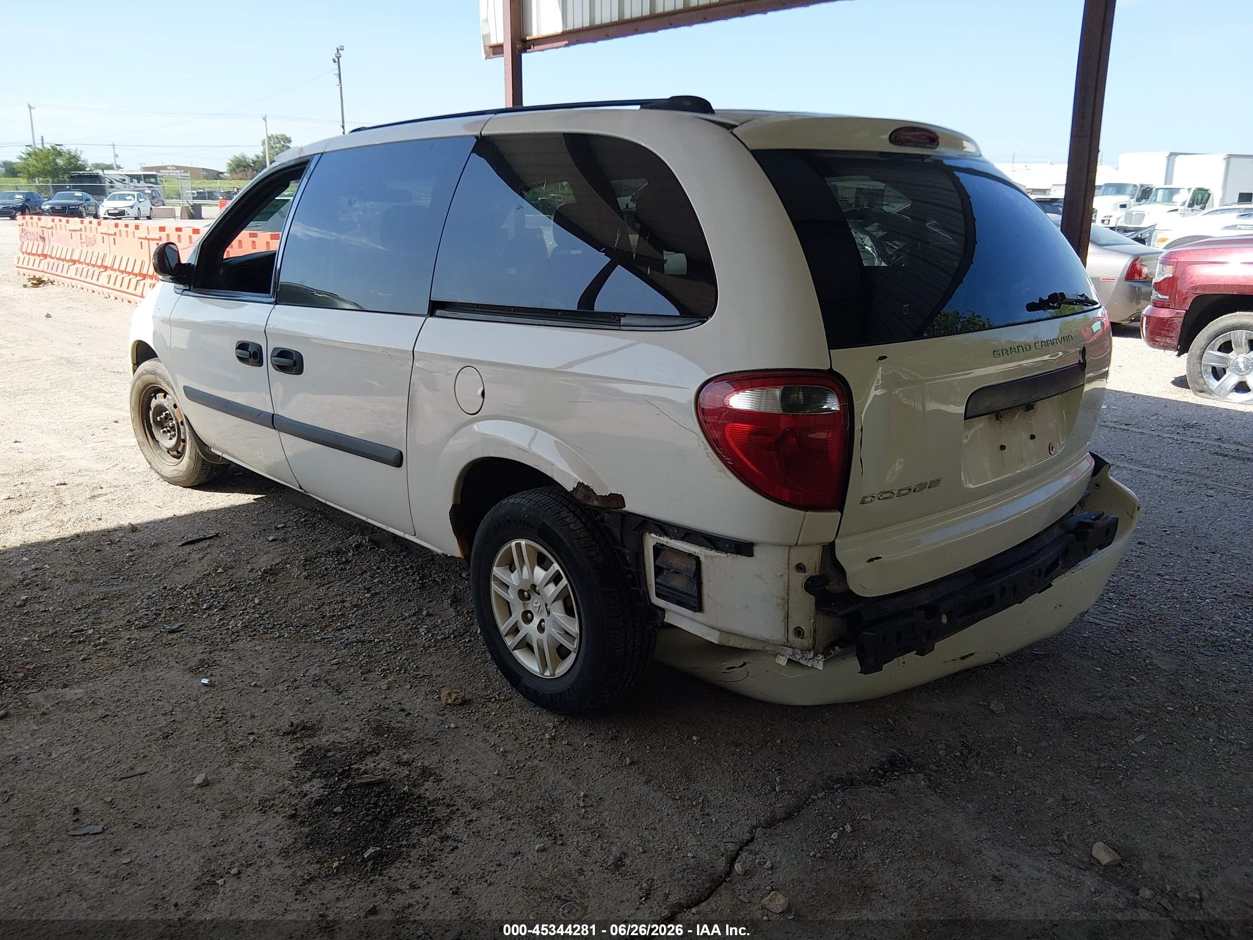 2005 Dodge Grand Caravan Se White vin: 1D4GP24R15B252305