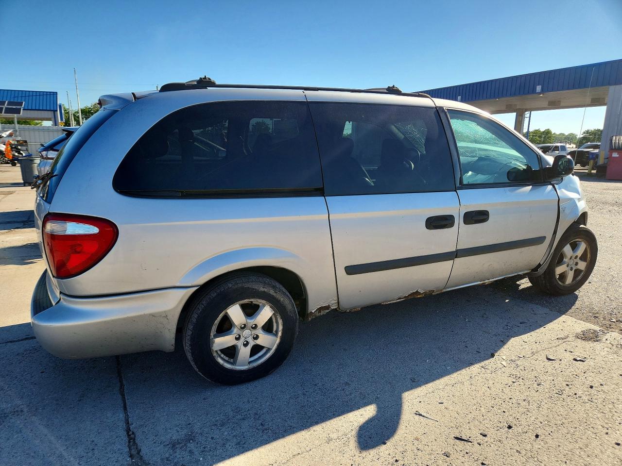 2005 Dodge Grand Caravan Se Silver vin: 1D4GP24R15B282954