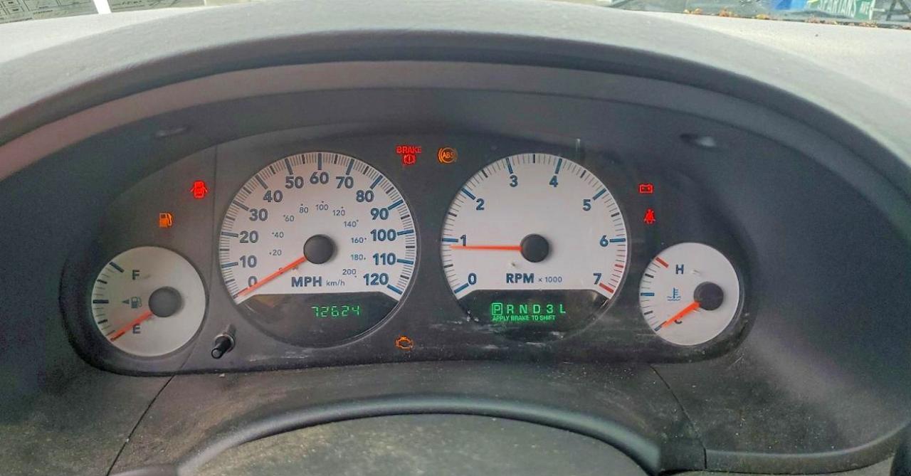 2006 Dodge Grand Caravan Se White vin: 1D4GP24R16B641060