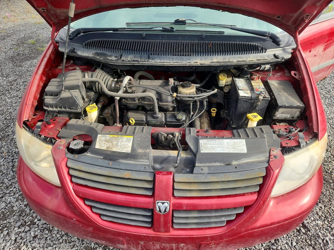 2007 Dodge Grand Caravan Se Red vin: 1D4GP24R17B235037