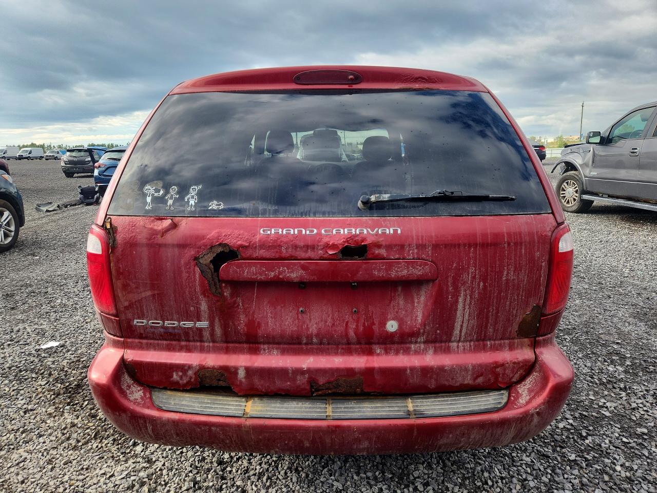 2007 Dodge Grand Caravan Se Red vin: 1D4GP24R17B235037