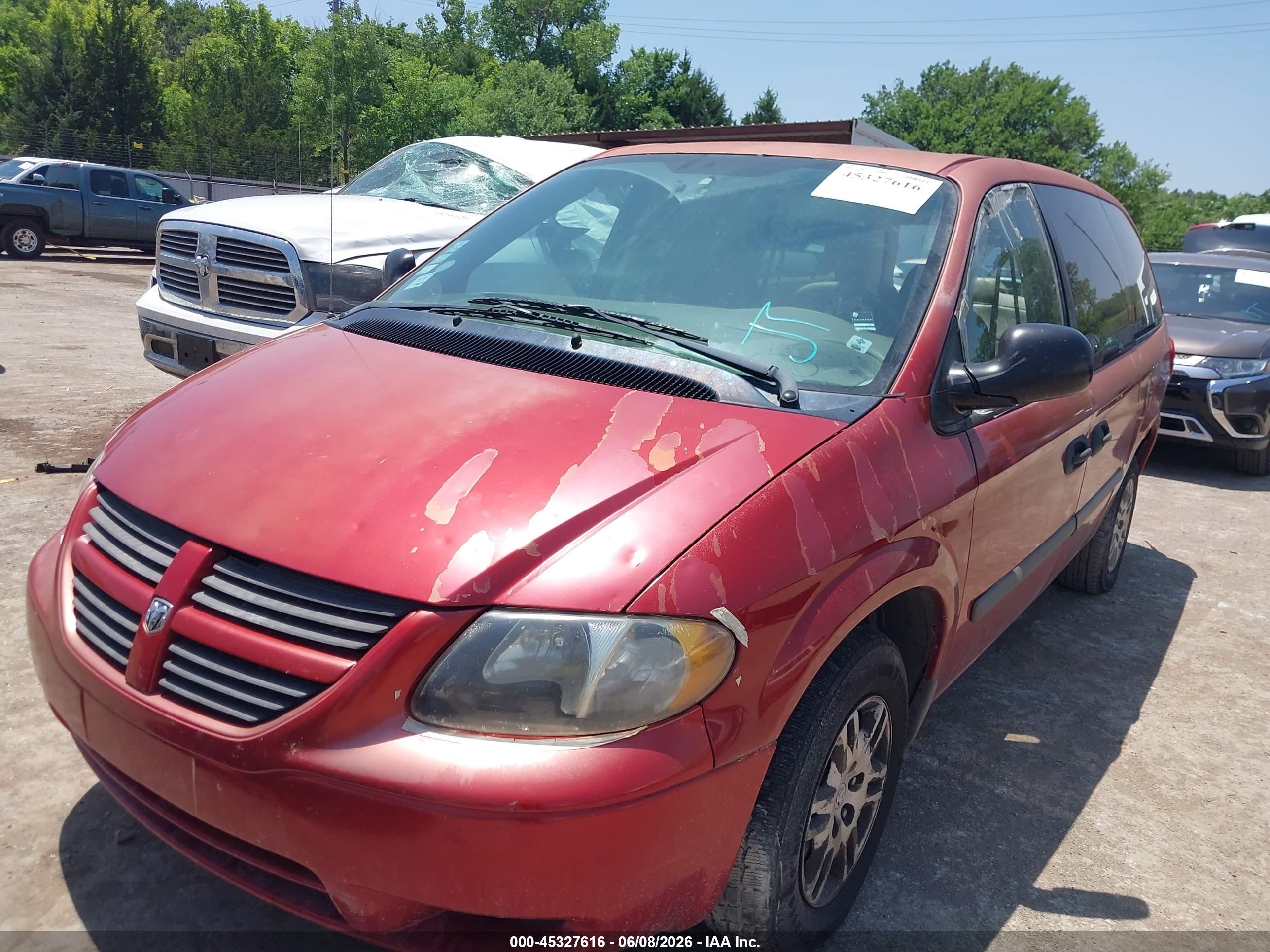 2005 Dodge Grand Caravan Se Red vin: 1D4GP24R25B116961