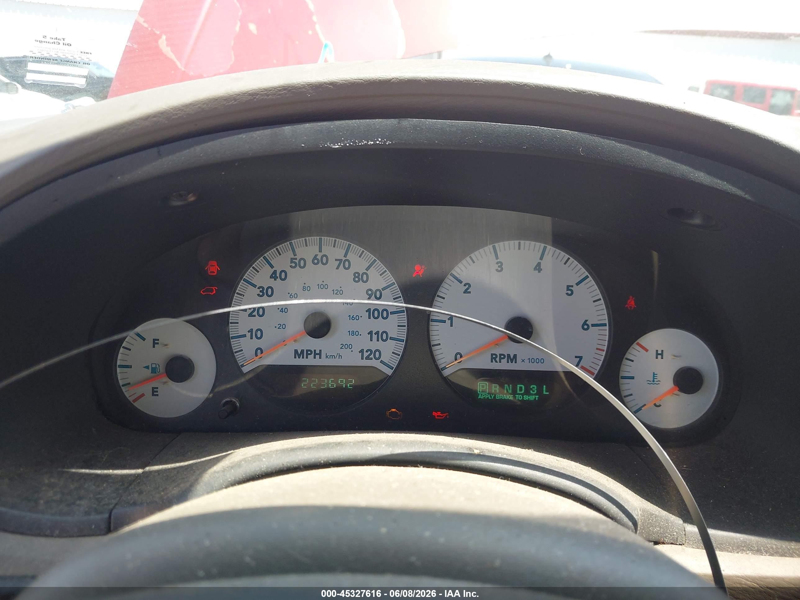 2005 Dodge Grand Caravan Se Red vin: 1D4GP24R25B116961