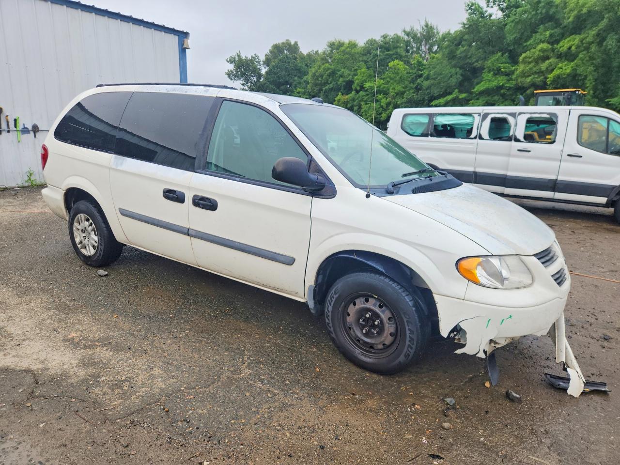 2005 Dodge Grand Caravan Se White vin: 1D4GP24R25B291761