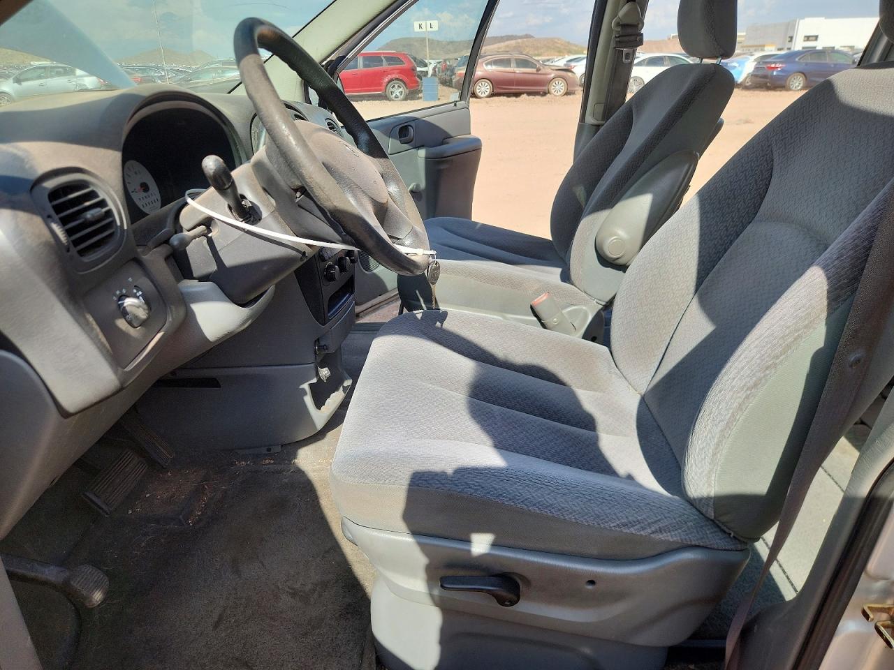2006 Dodge Caravan/grand Caravan Base, C Silver vin: 1D4GP24R26B593374