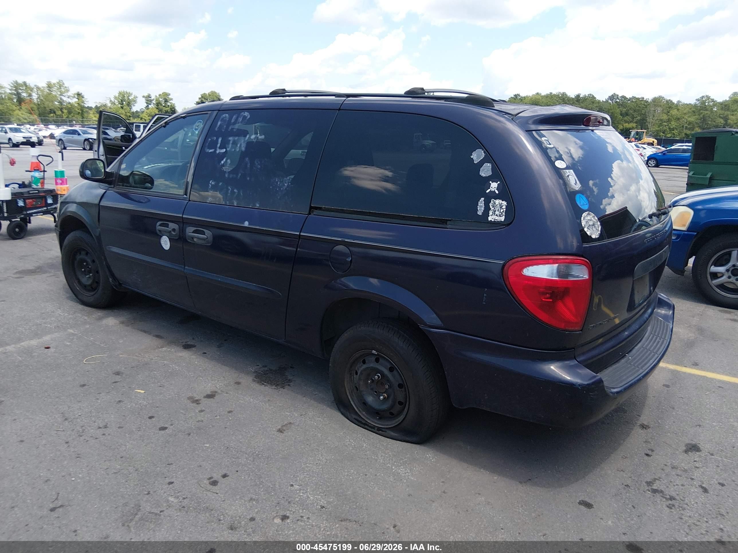 2004 Dodge Grand Caravan Se Purple vin: 1D4GP24R34B560610