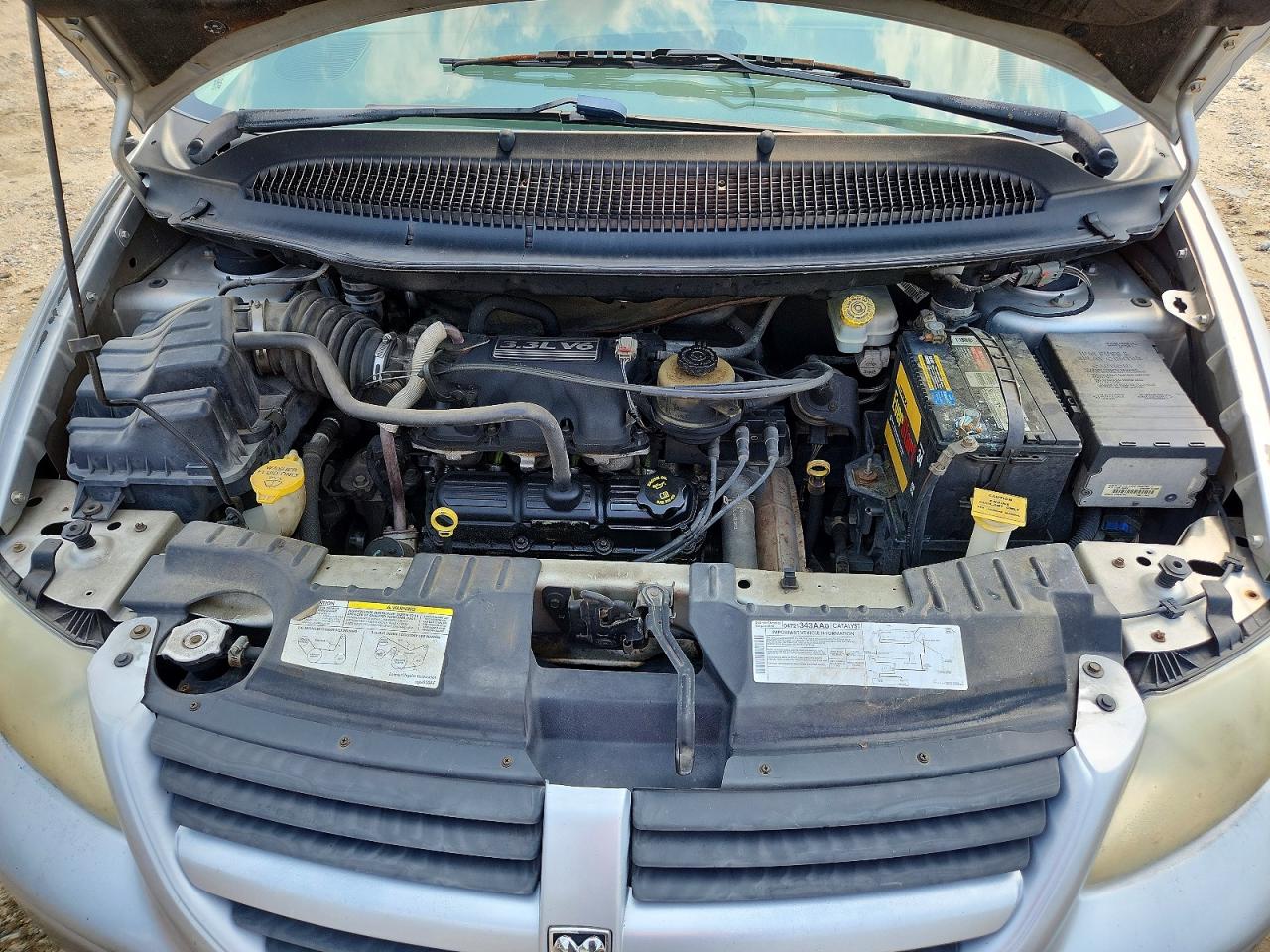 2005 Dodge Grand Caravan Se Silver vin: 1D4GP24R35B273608