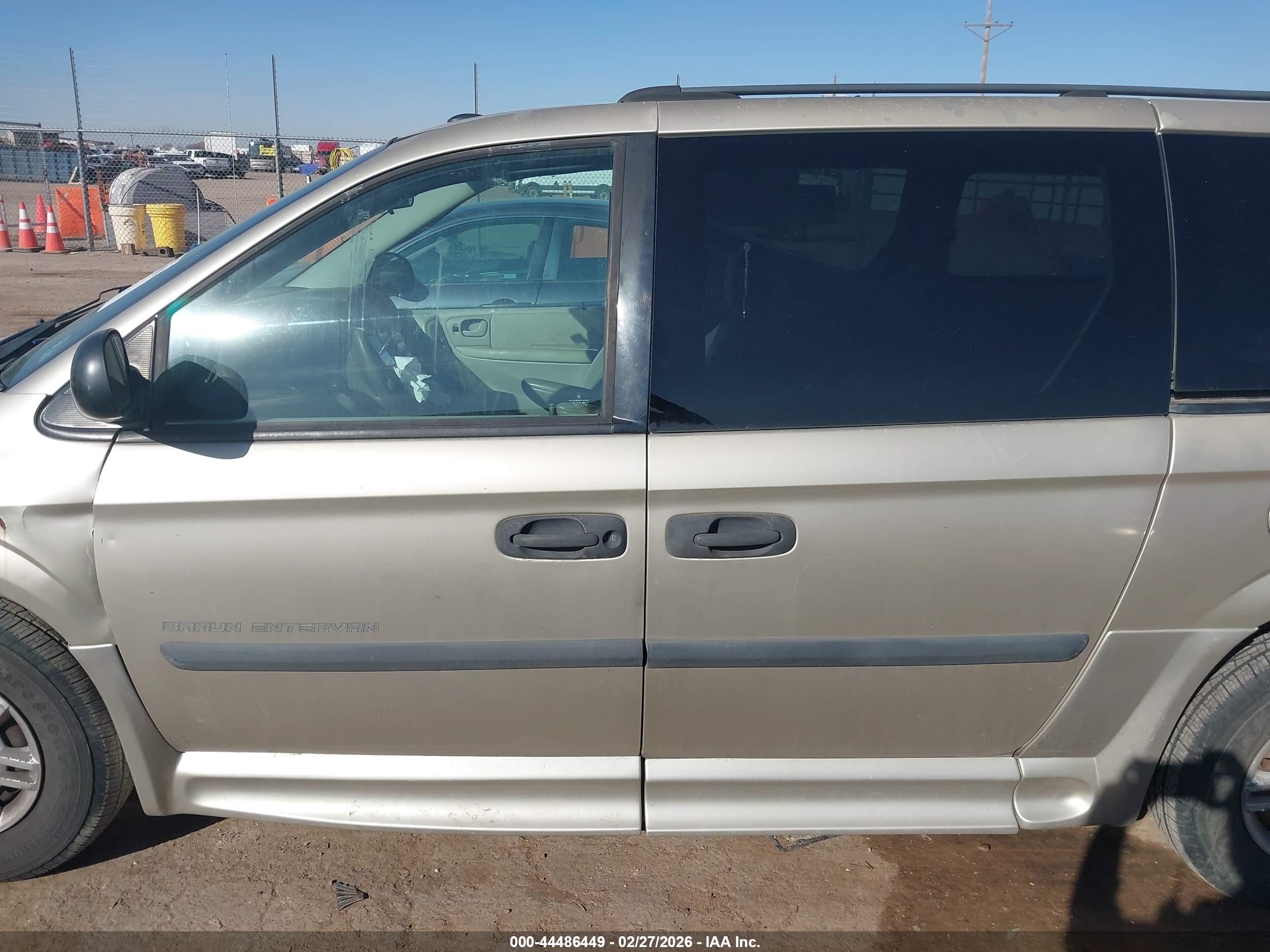 2005 Dodge Grand Caravan Se Champagne vin: 1D4GP24R35B422938