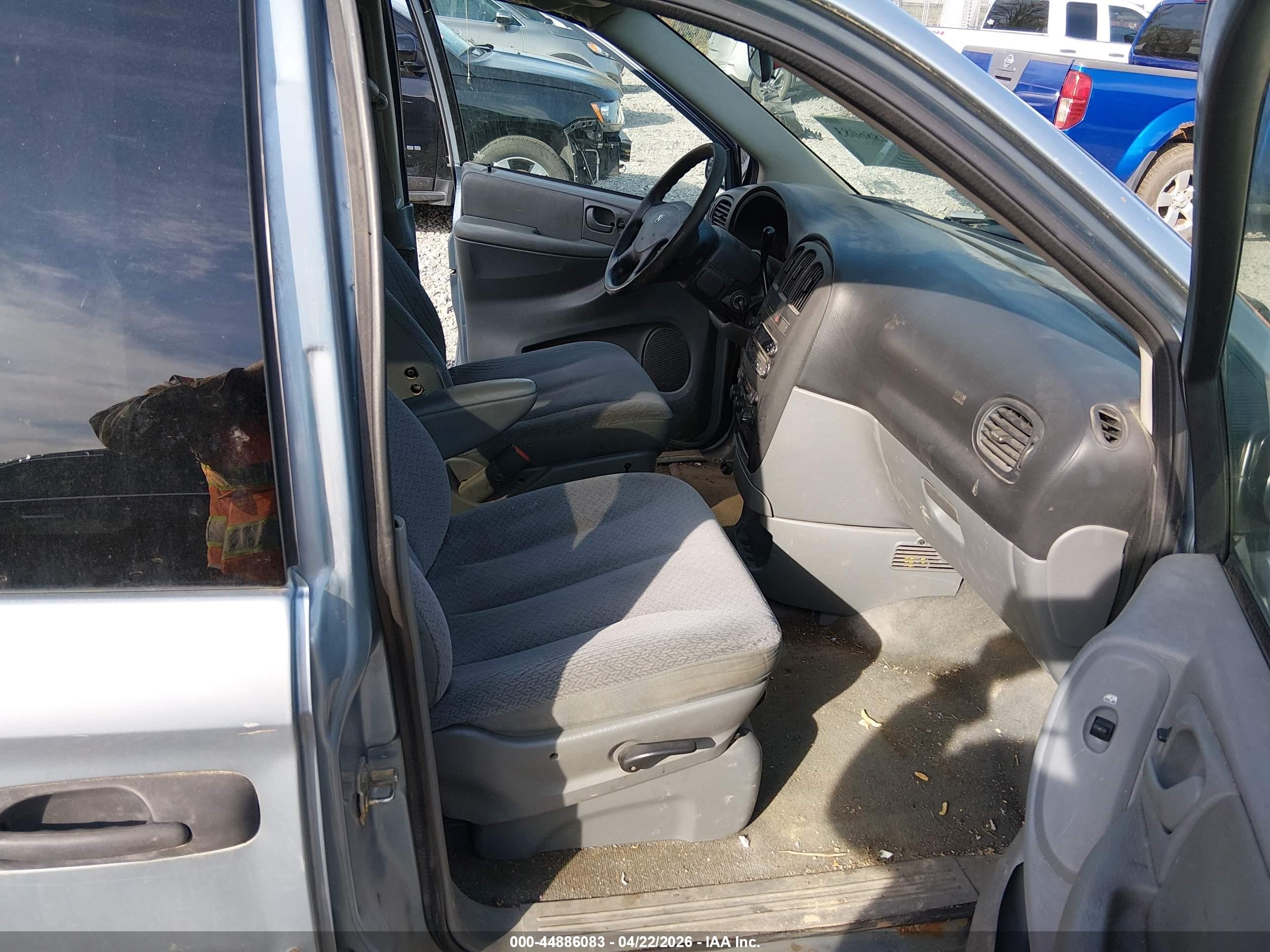 2006 Dodge Grand Caravan Se Синий vin: 1D4GP24R36B555720