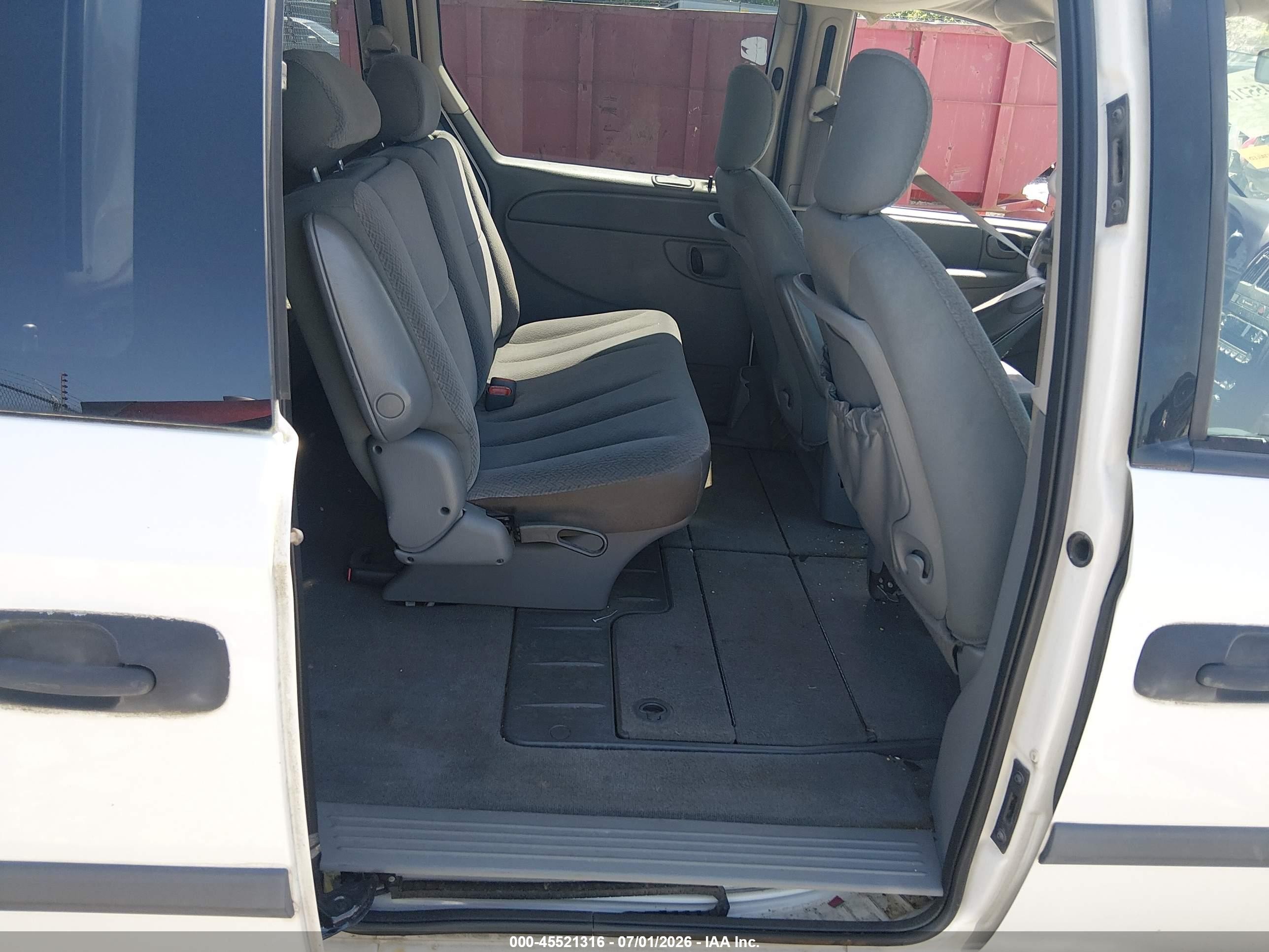 2006 Dodge Grand Caravan Se White vin: 1D4GP24R36B558522