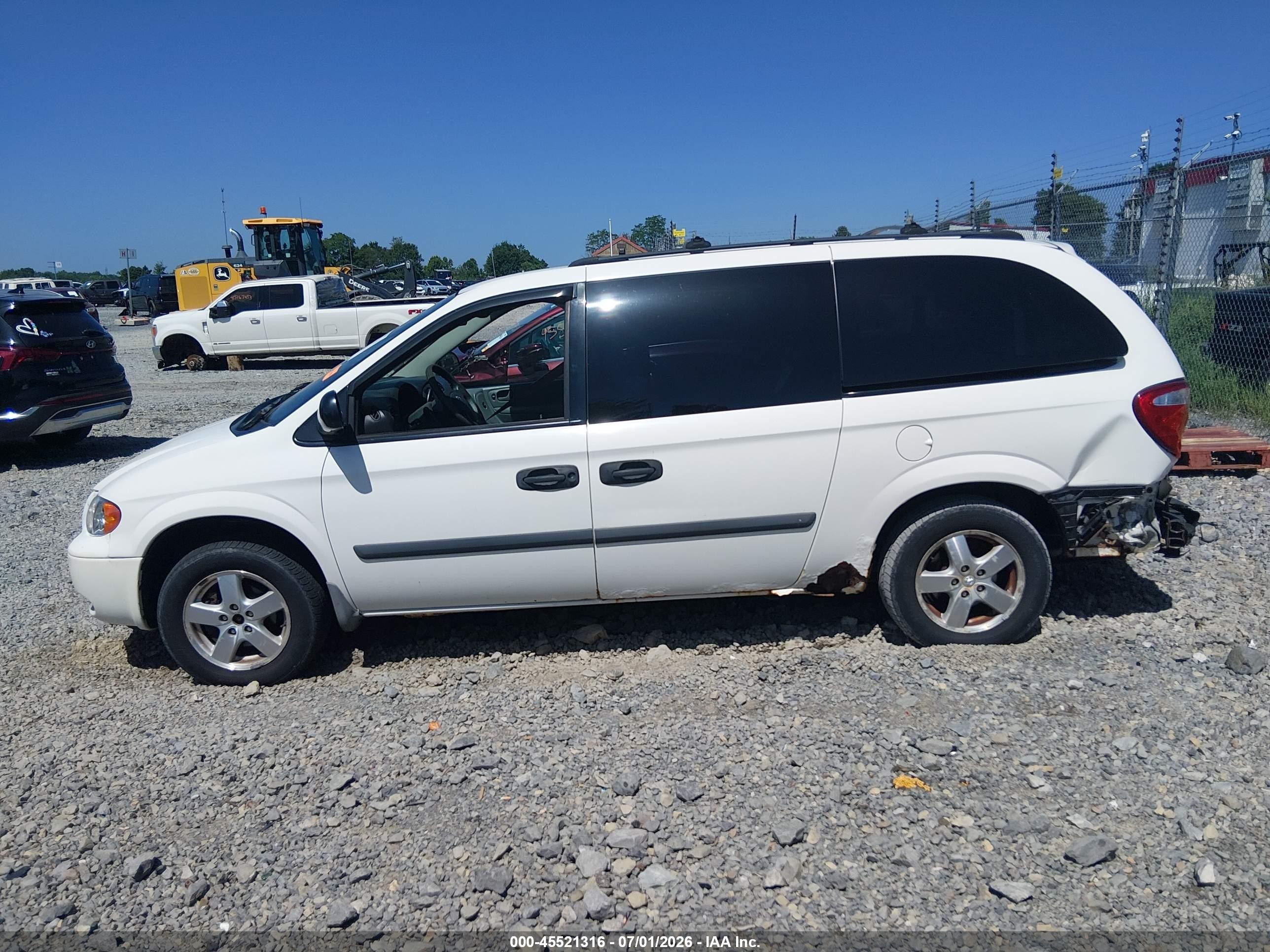 2006 Dodge Grand Caravan Se White vin: 1D4GP24R36B558522