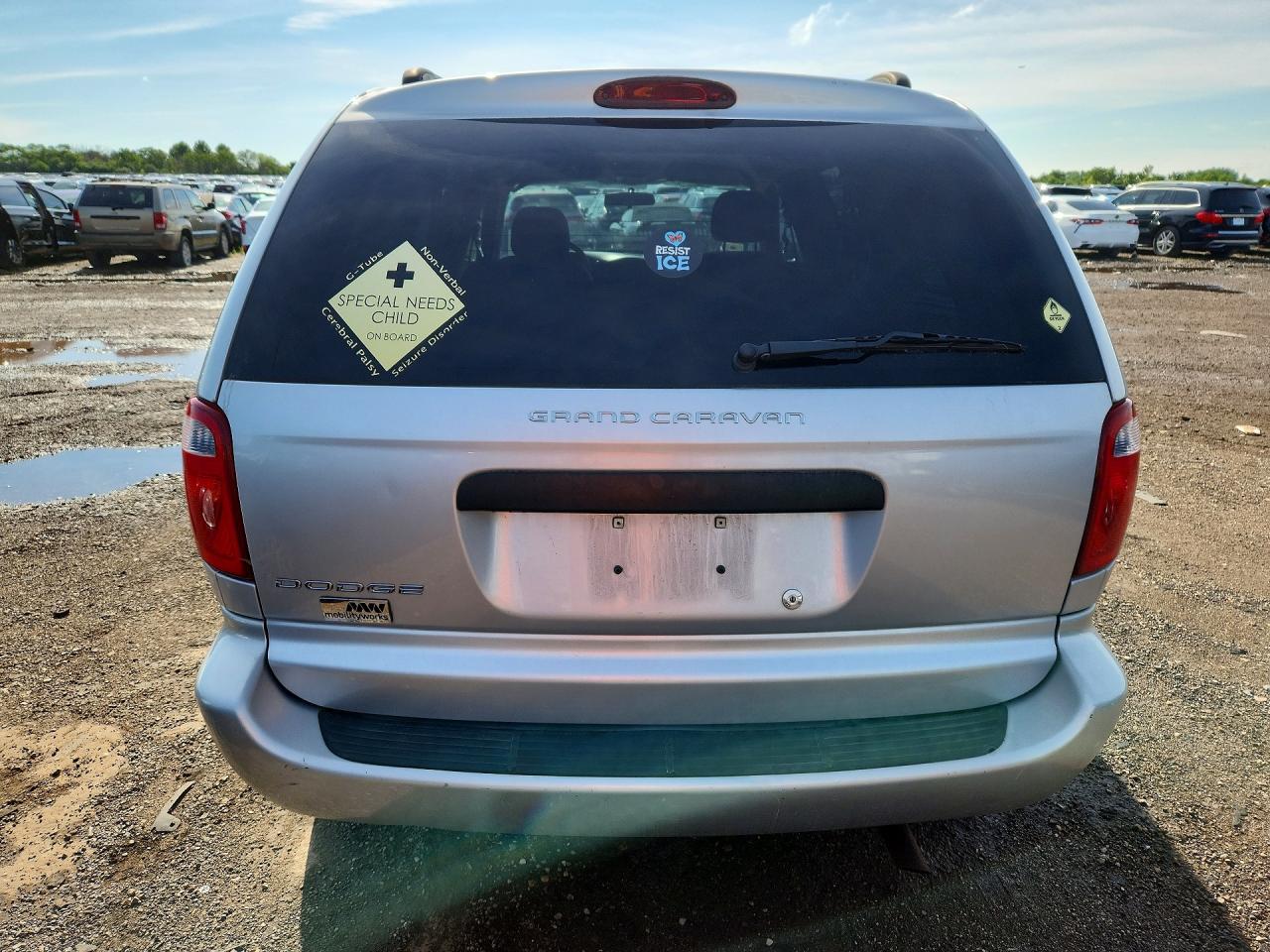 2006 Dodge Grand Caravan Se Silver vin: 1D4GP24R36B621876