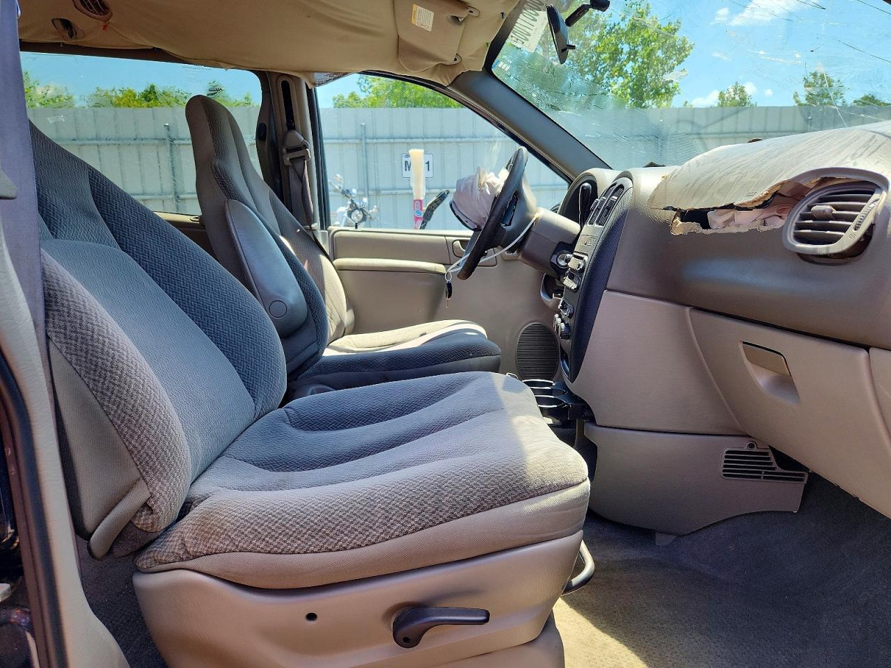 2004 Dodge Grand Caravan Se Blue vin: 1D4GP24R44B553262