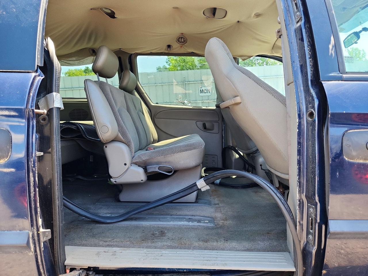 2004 Dodge Grand Caravan Se Blue vin: 1D4GP24R44B553262