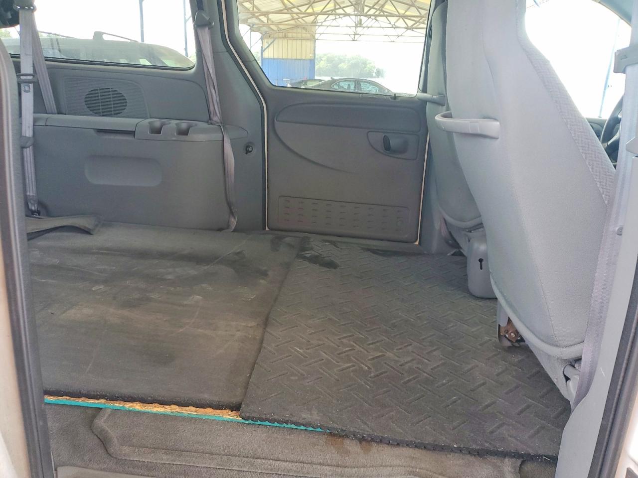 2004 Dodge Grand Caravan Se White vin: 1D4GP24R44B563354