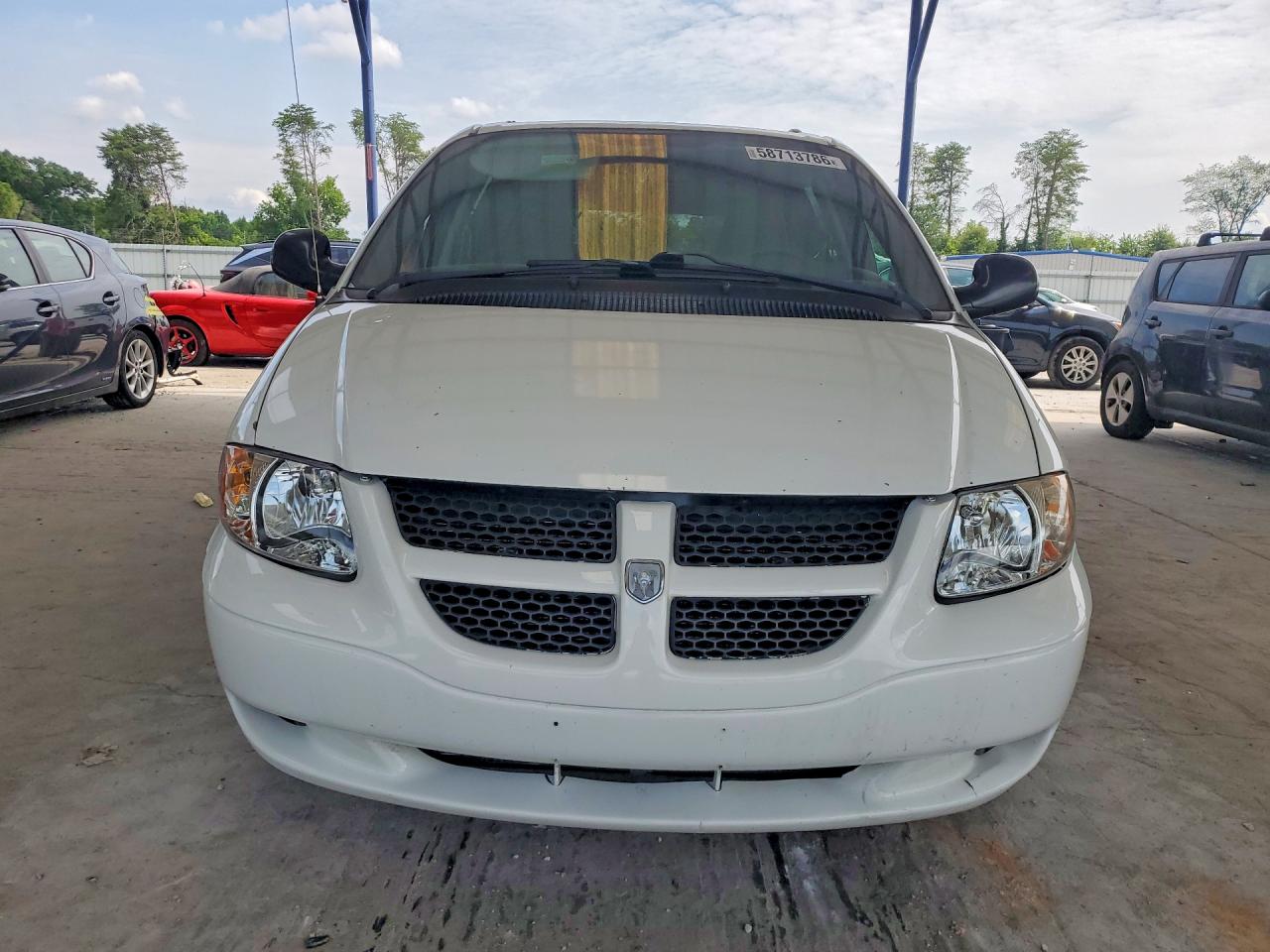 2004 Dodge Grand Caravan Se White vin: 1D4GP24R44B563354