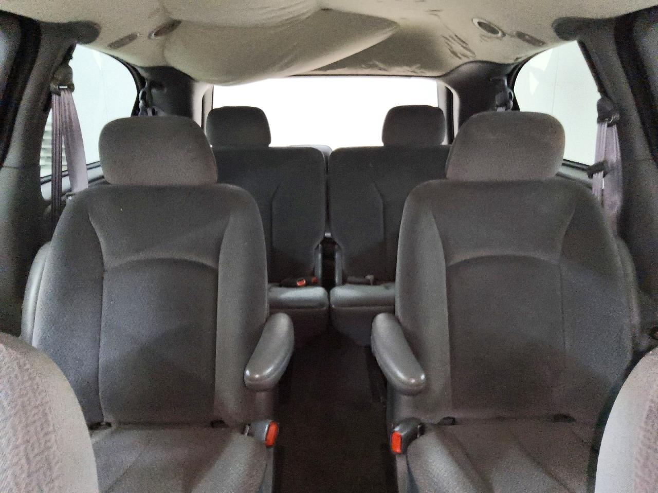 2004 Dodge Grand Caravan Se Maroon vin: 1D4GP24R44B584012