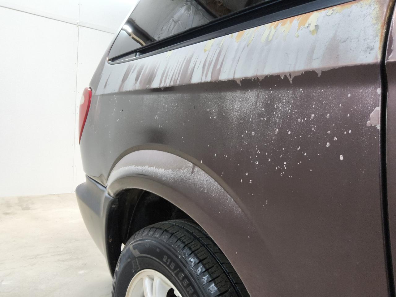 2004 Dodge Grand Caravan Se Maroon vin: 1D4GP24R44B584012 Damage: Right Qtr Panel, Chipped, 10 Or More
