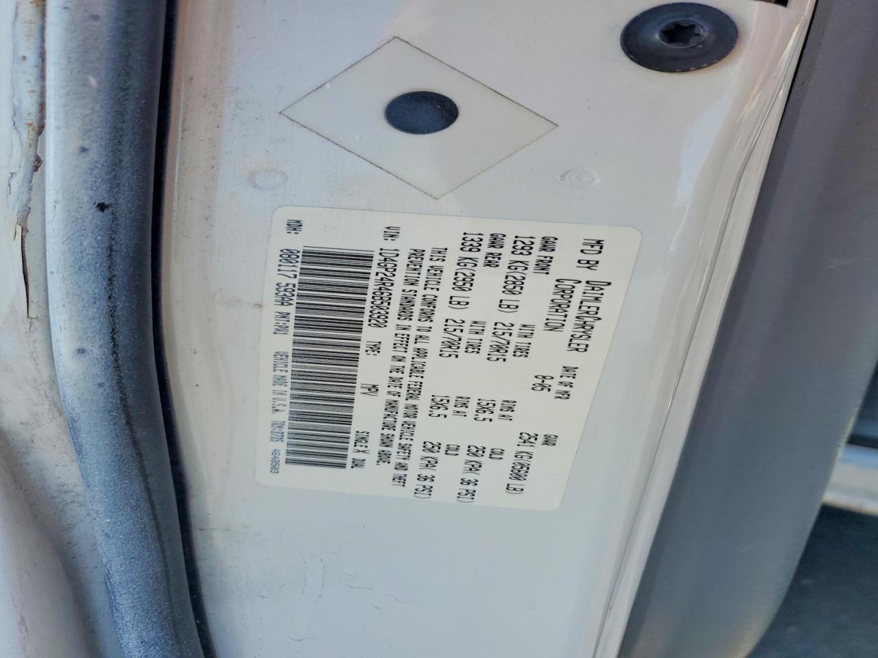 2006 Dodge Grand Caravan White vin: 1D4GP24R46B503920