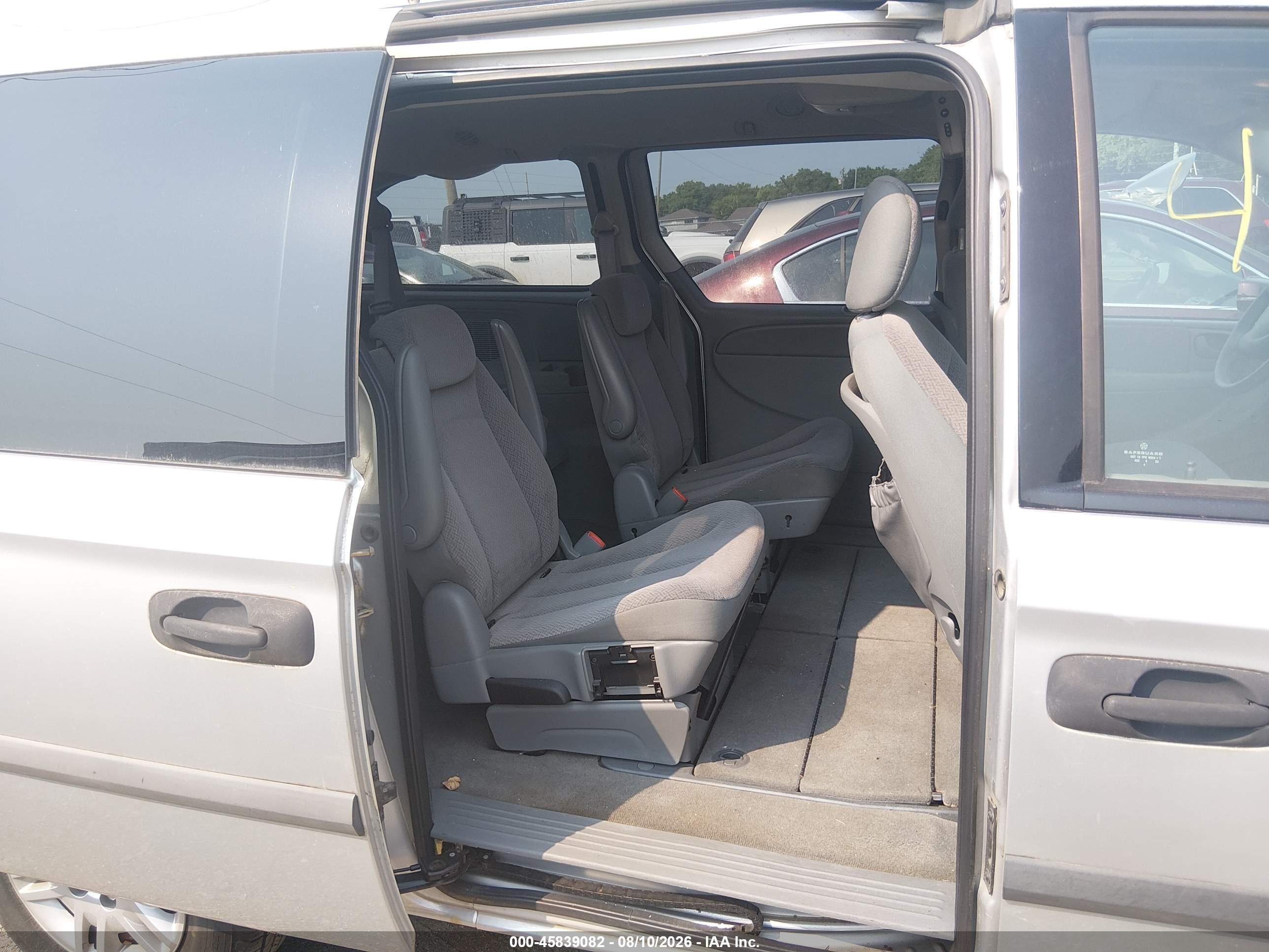 2006 Dodge Grand Caravan Se Серебряный vin: 1D4GP24R46B694884