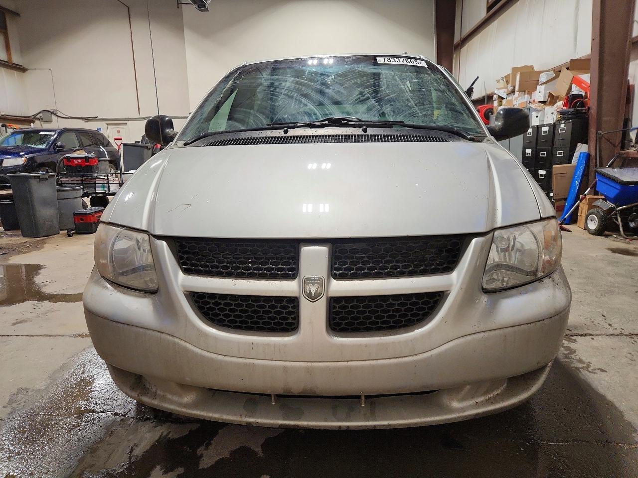 2004 Dodge Grand Caravan Se Silver vin: 1D4GP24R54B583208