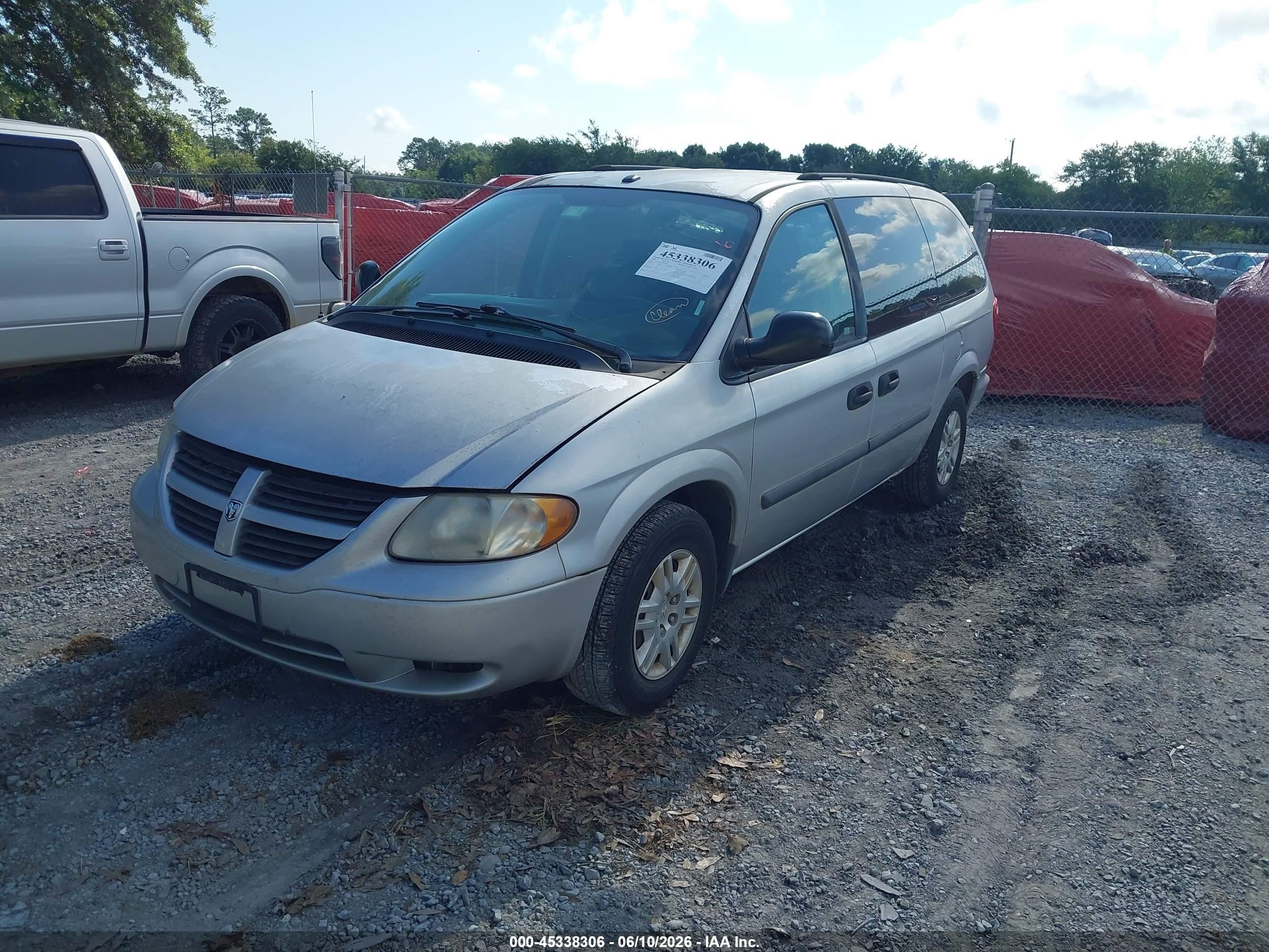 2006 Dodge Grand Caravan Se Silver vin: 1D4GP24R56B677687