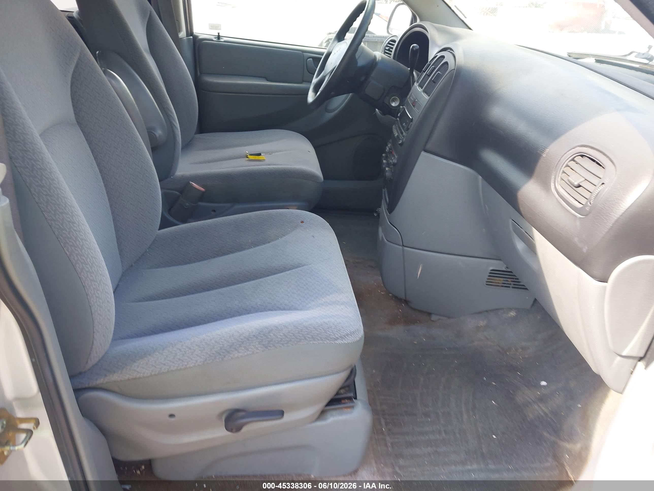 2006 Dodge Grand Caravan Se Silver vin: 1D4GP24R56B677687
