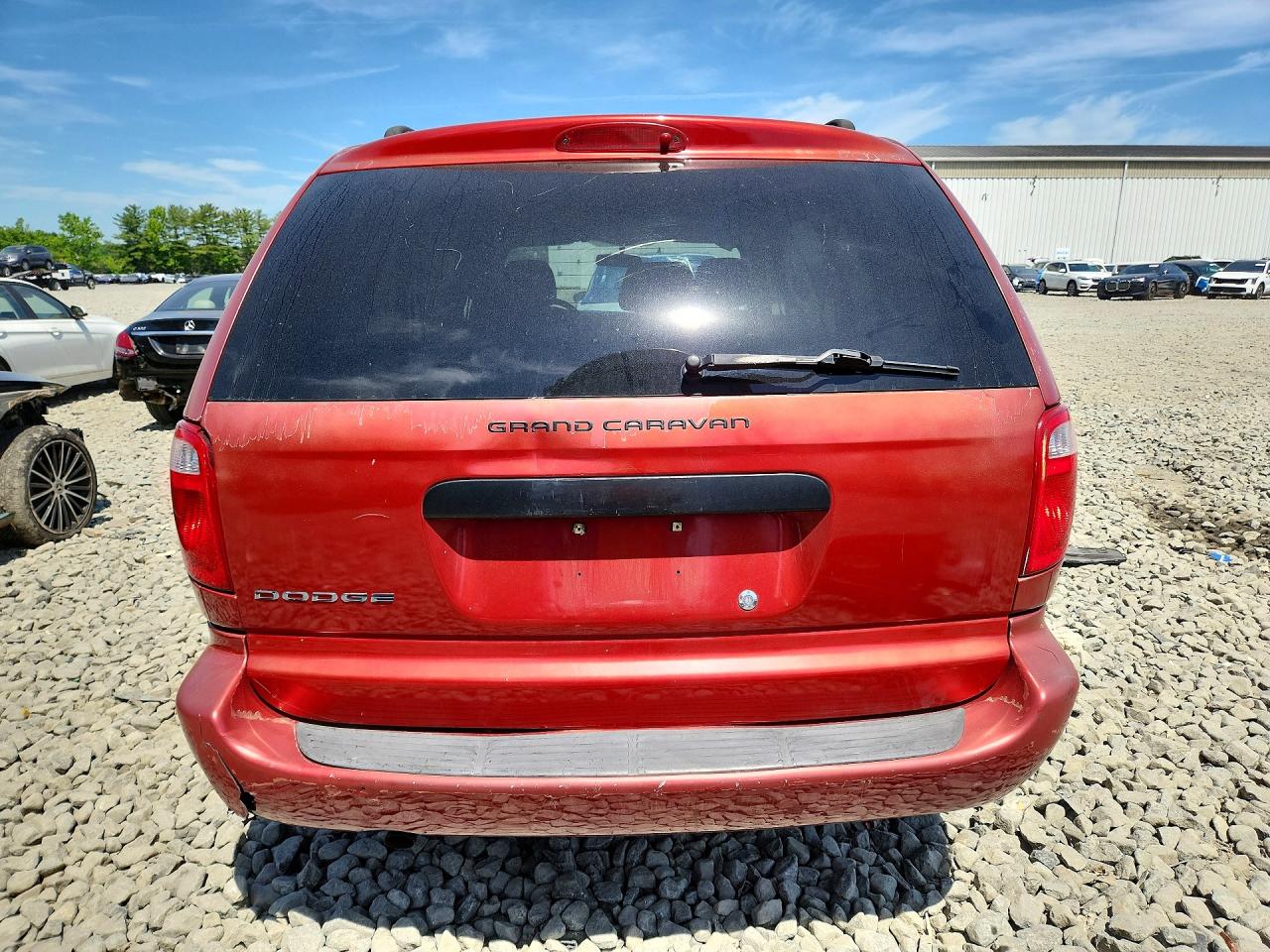 2007 Dodge Grand Caravan Se Red vin: 1D4GP24R57B166188