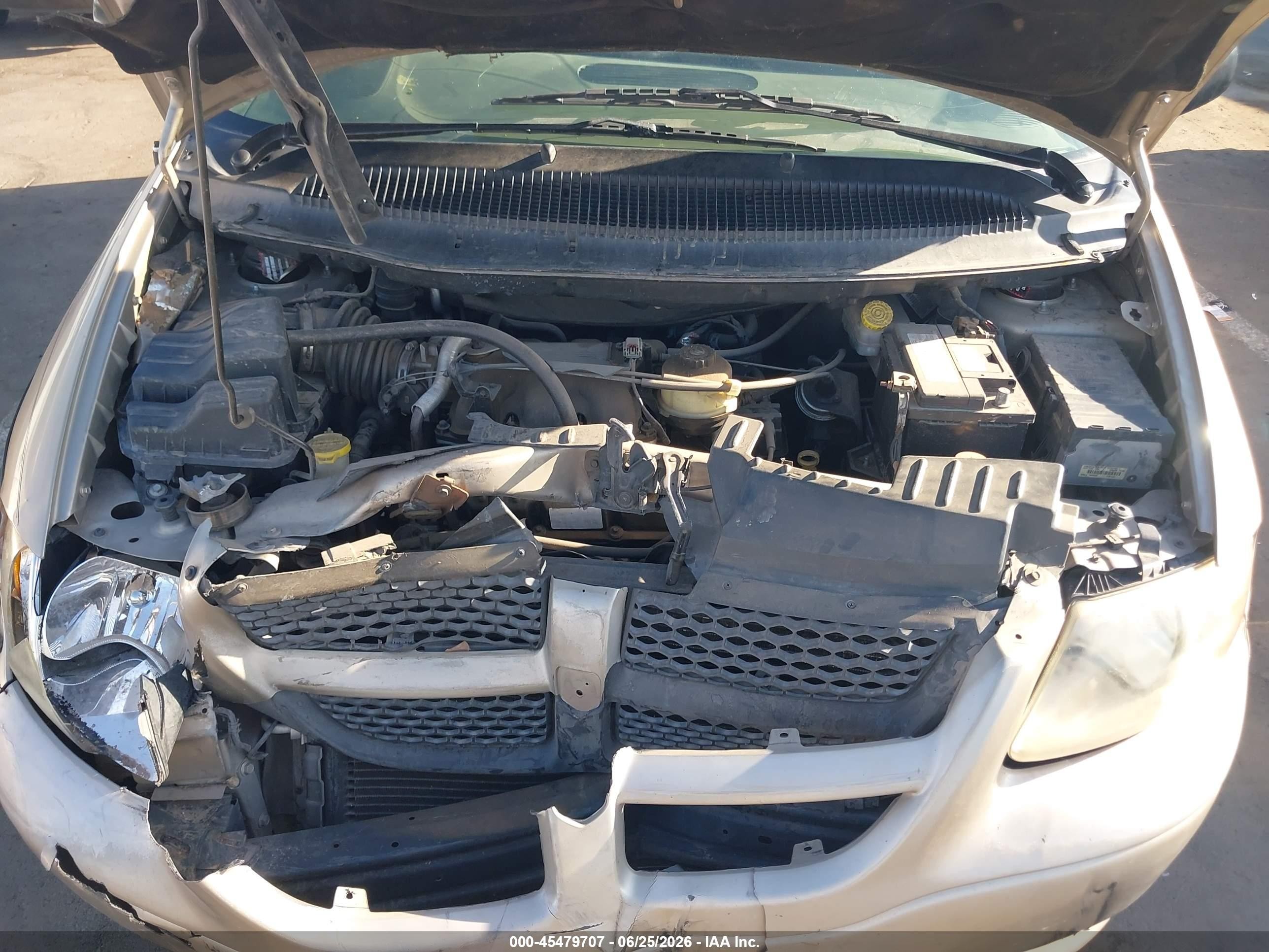 2004 Dodge Grand Caravan Se Золотой vin: 1D4GP24R64B513913