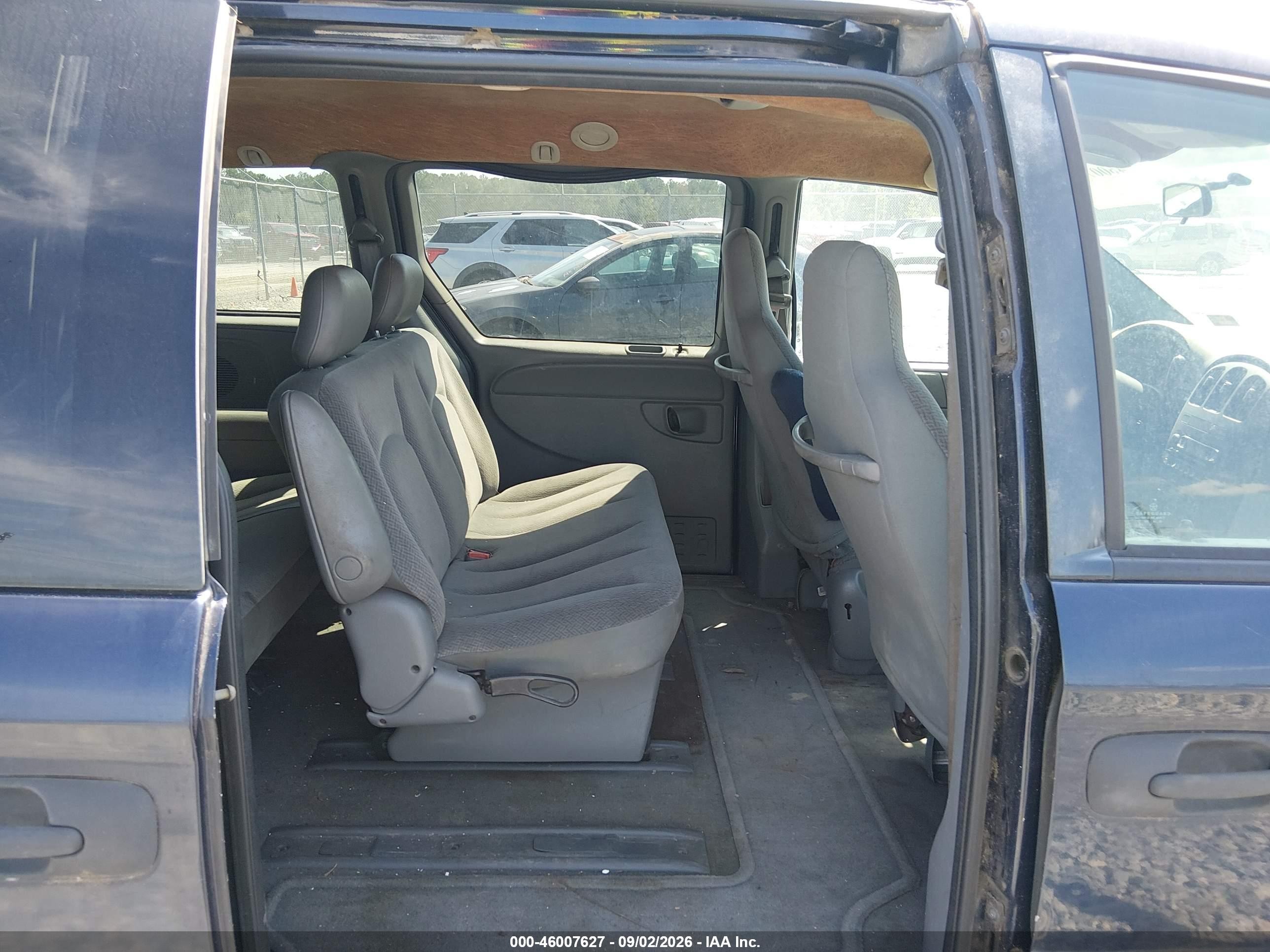 2005 Dodge Grand Caravan Se Dark Blue vin: 1D4GP24R65B142169