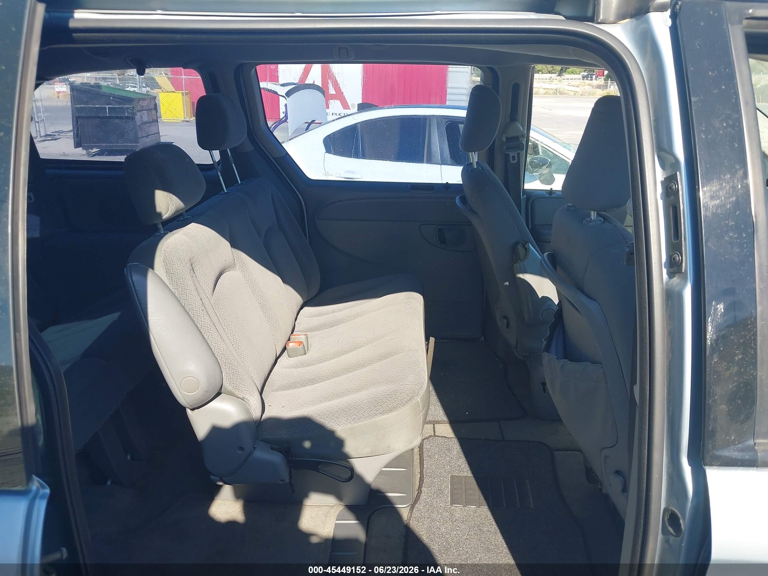 2006 Dodge Grand Caravan Se Light Blue vin: 1D4GP24R66B520086