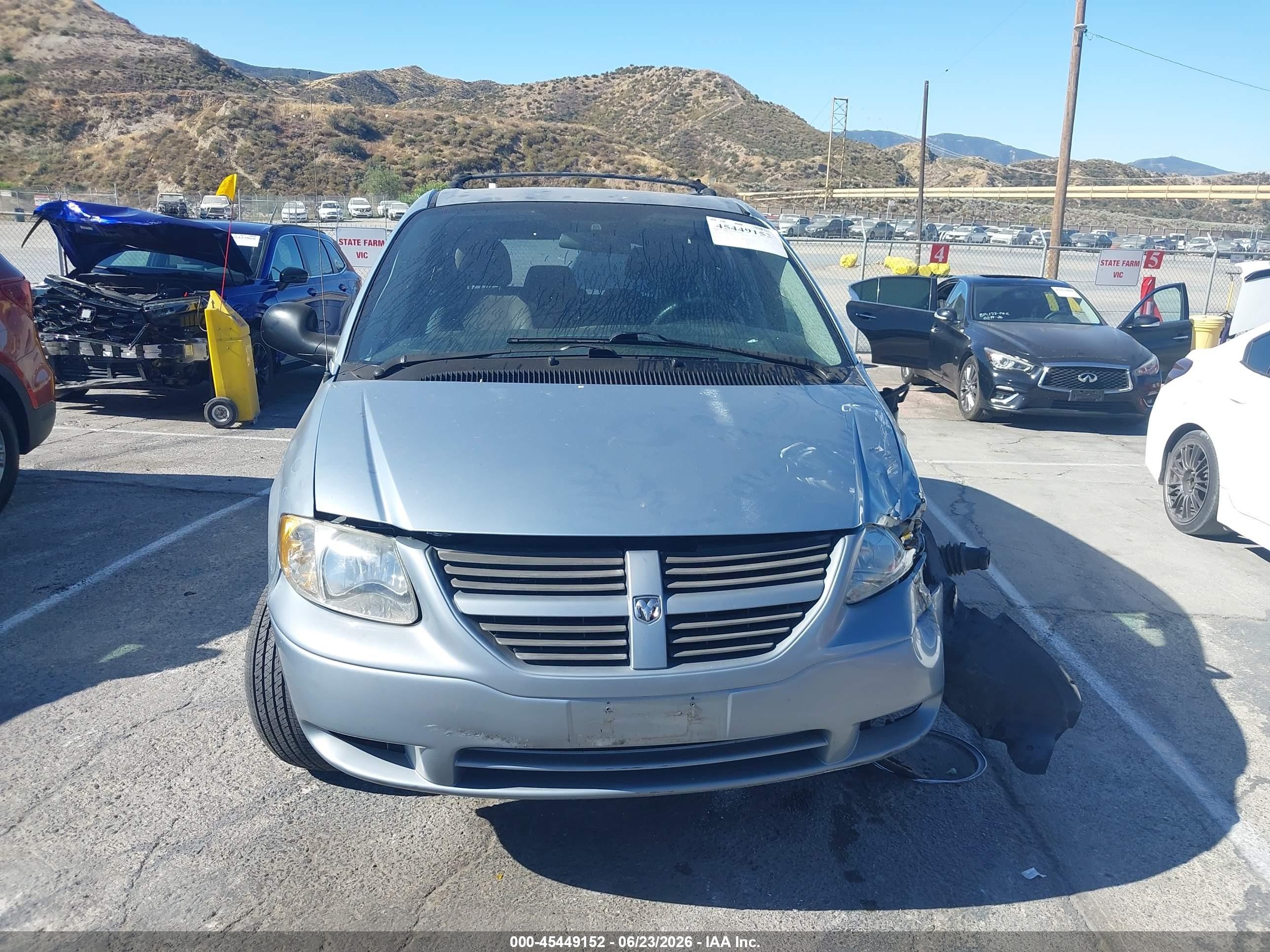 2006 Dodge Grand Caravan Se Light Blue vin: 1D4GP24R66B520086