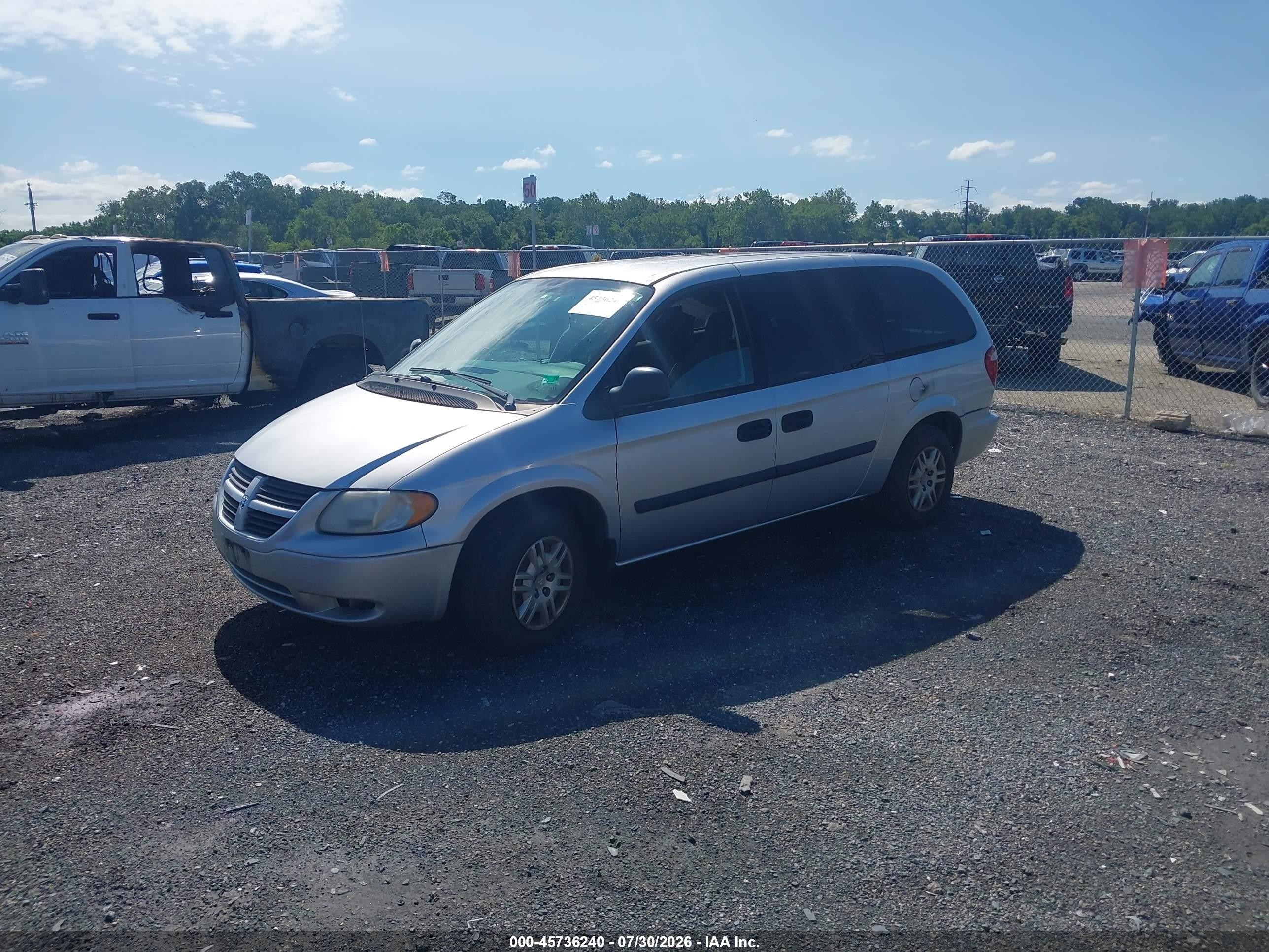 2005 Dodge Grand Caravan Se Silver vin: 1D4GP24R75B342882