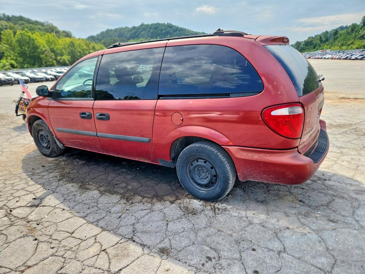2005 Dodge Grand Caravan Se Maroon vin: 1D4GP24R75B369757