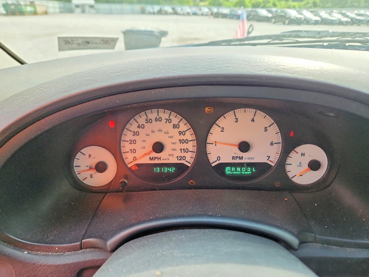 2005 Dodge Grand Caravan Se Maroon vin: 1D4GP24R75B369757