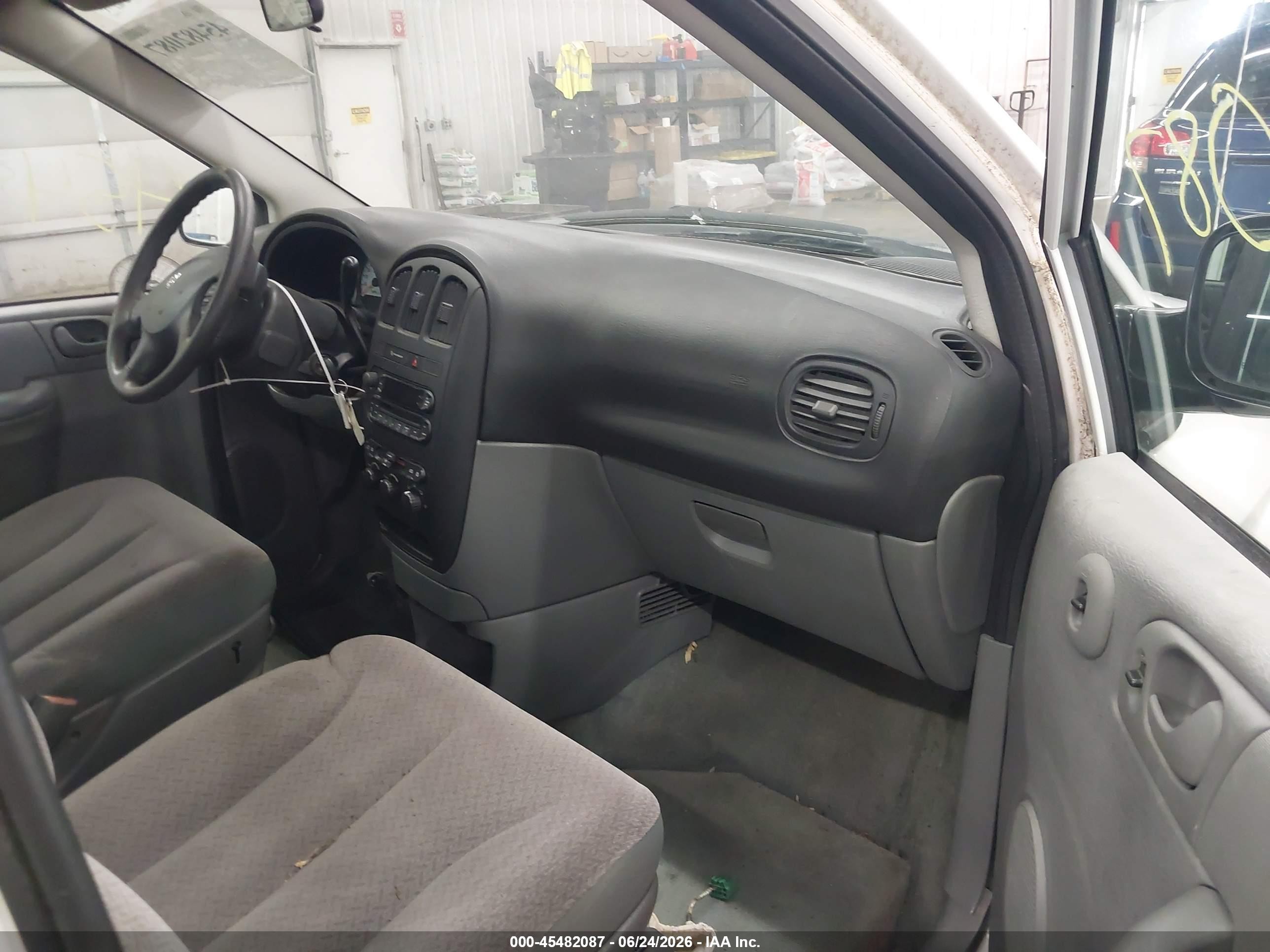 2006 Dodge Grand Caravan Se White vin: 1D4GP24R76B723746
