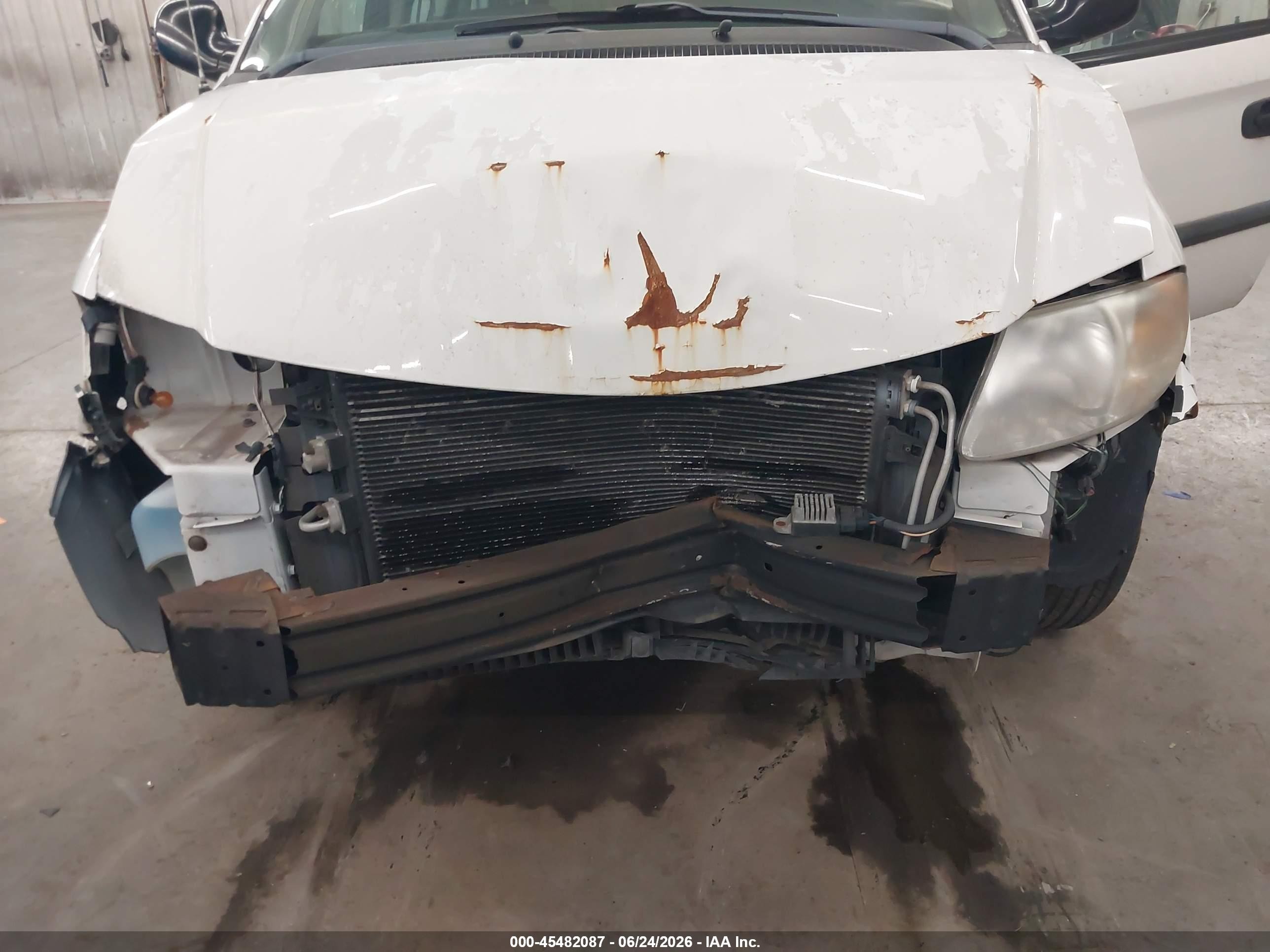 2006 Dodge Grand Caravan Se White vin: 1D4GP24R76B723746