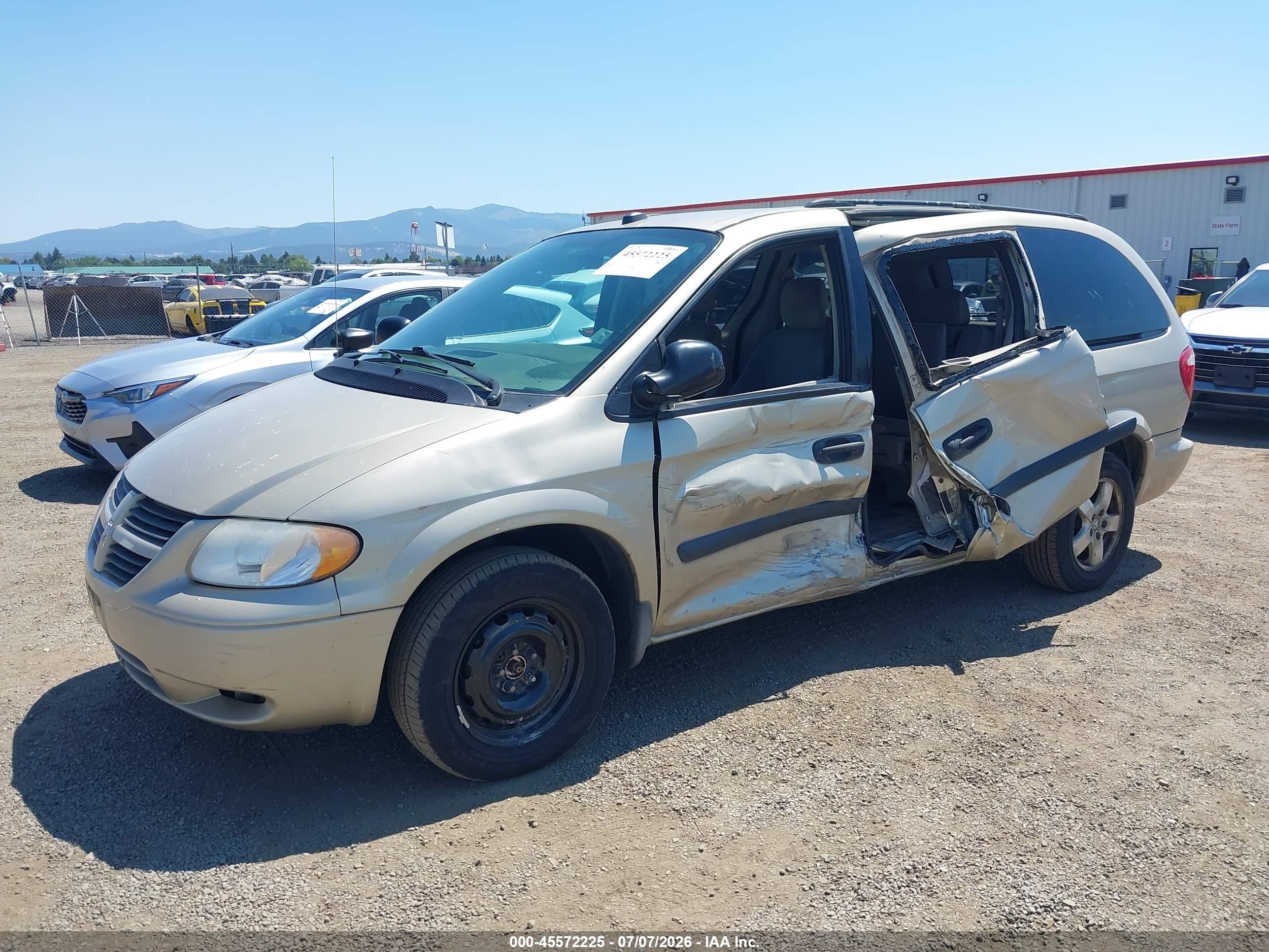 2005 Dodge Caravan Se Gold vin: 1D4GP24R85B331535