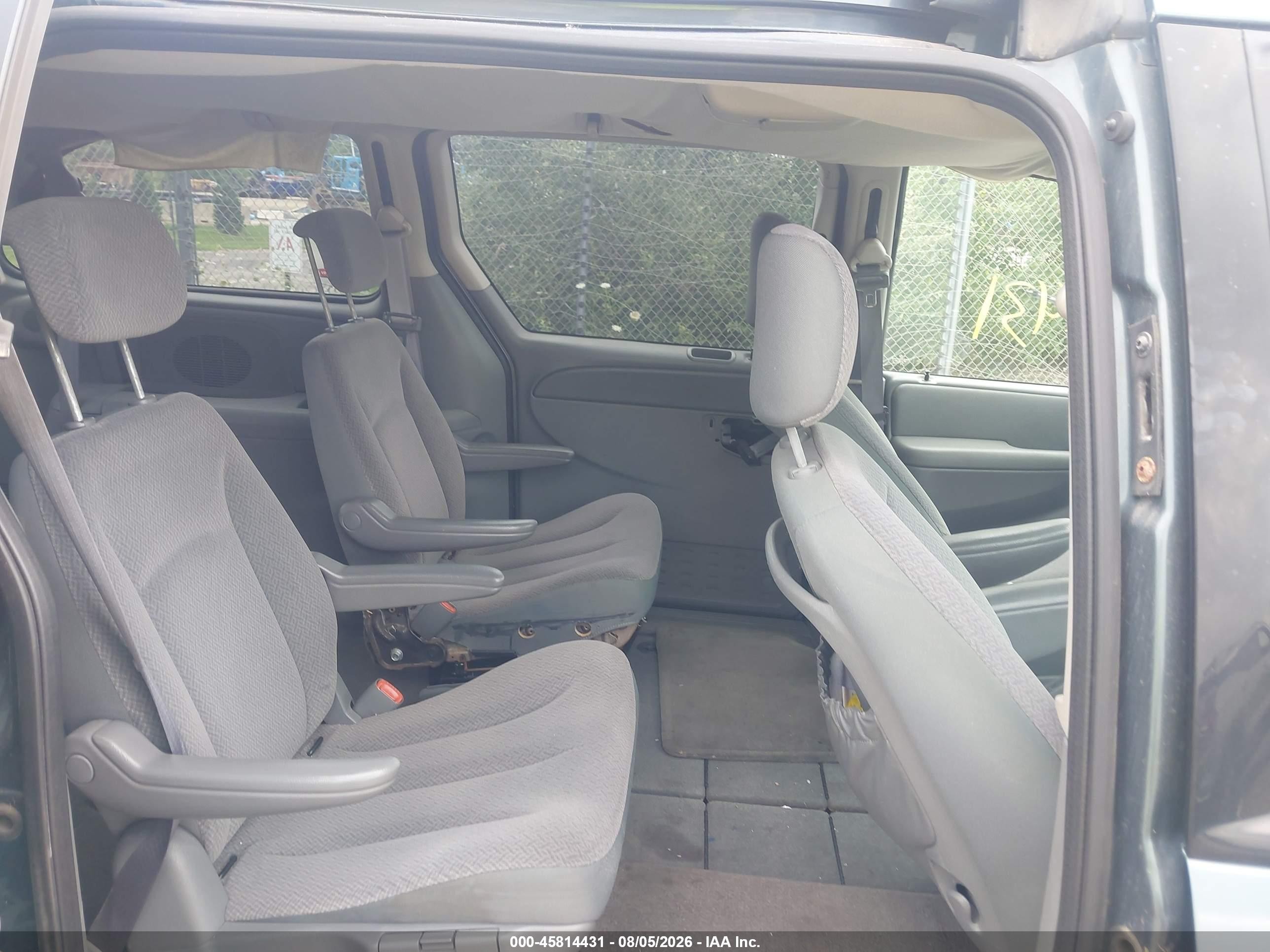 2006 Dodge Grand Caravan Se Blue vin: 1D4GP24R86B677652