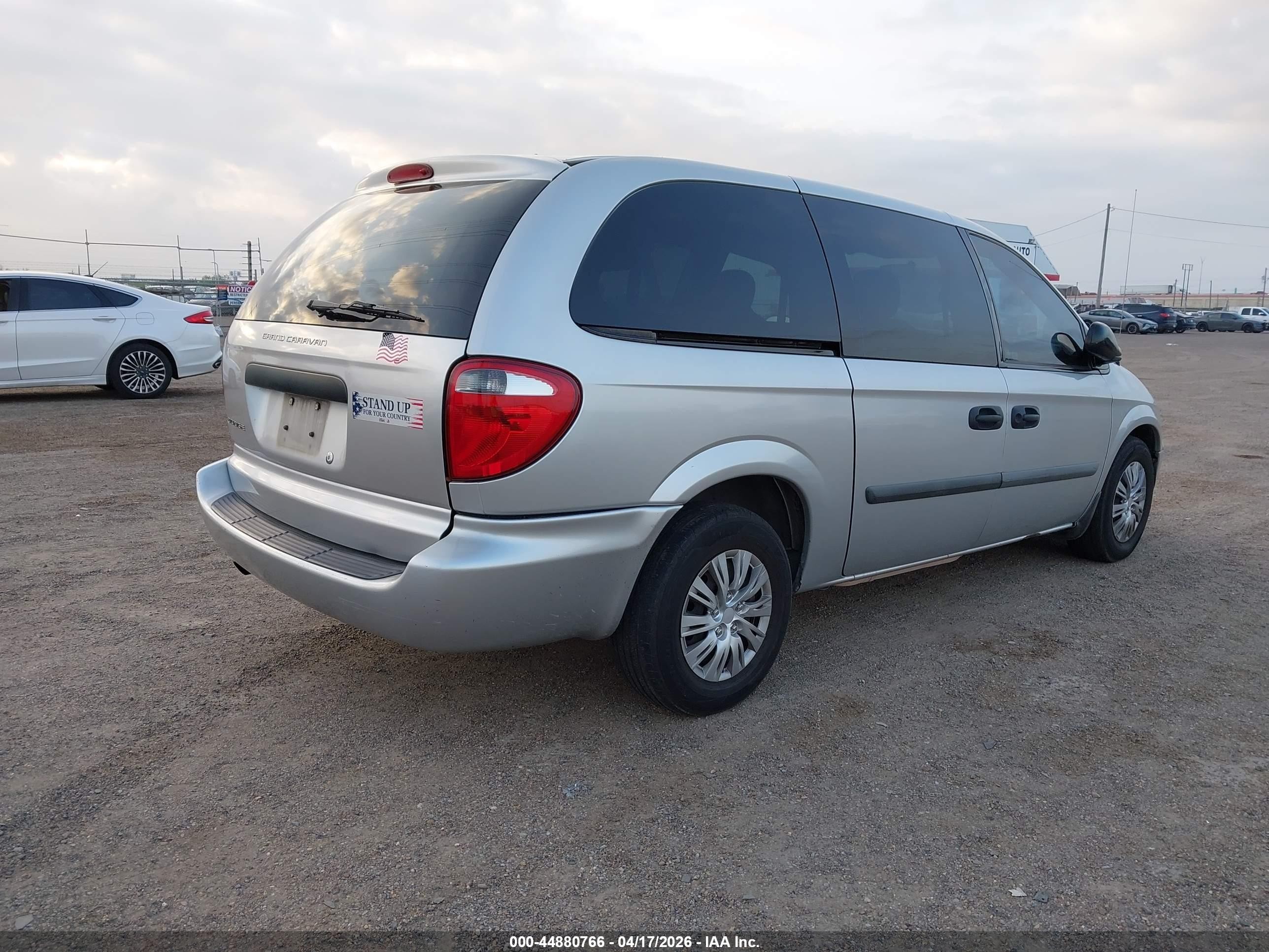 2006 Dodge Grand Caravan Se Red vin: 1D4GP24R86B719513