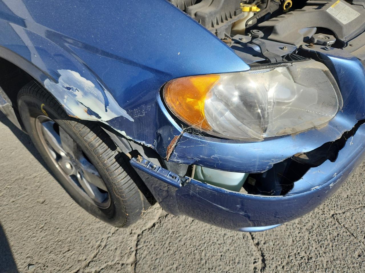 2007 Dodge Grand Caravan Se Blue vin: 1D4GP24R87B167240 Damage: Right Head Lamp, Broken, Replacement Required