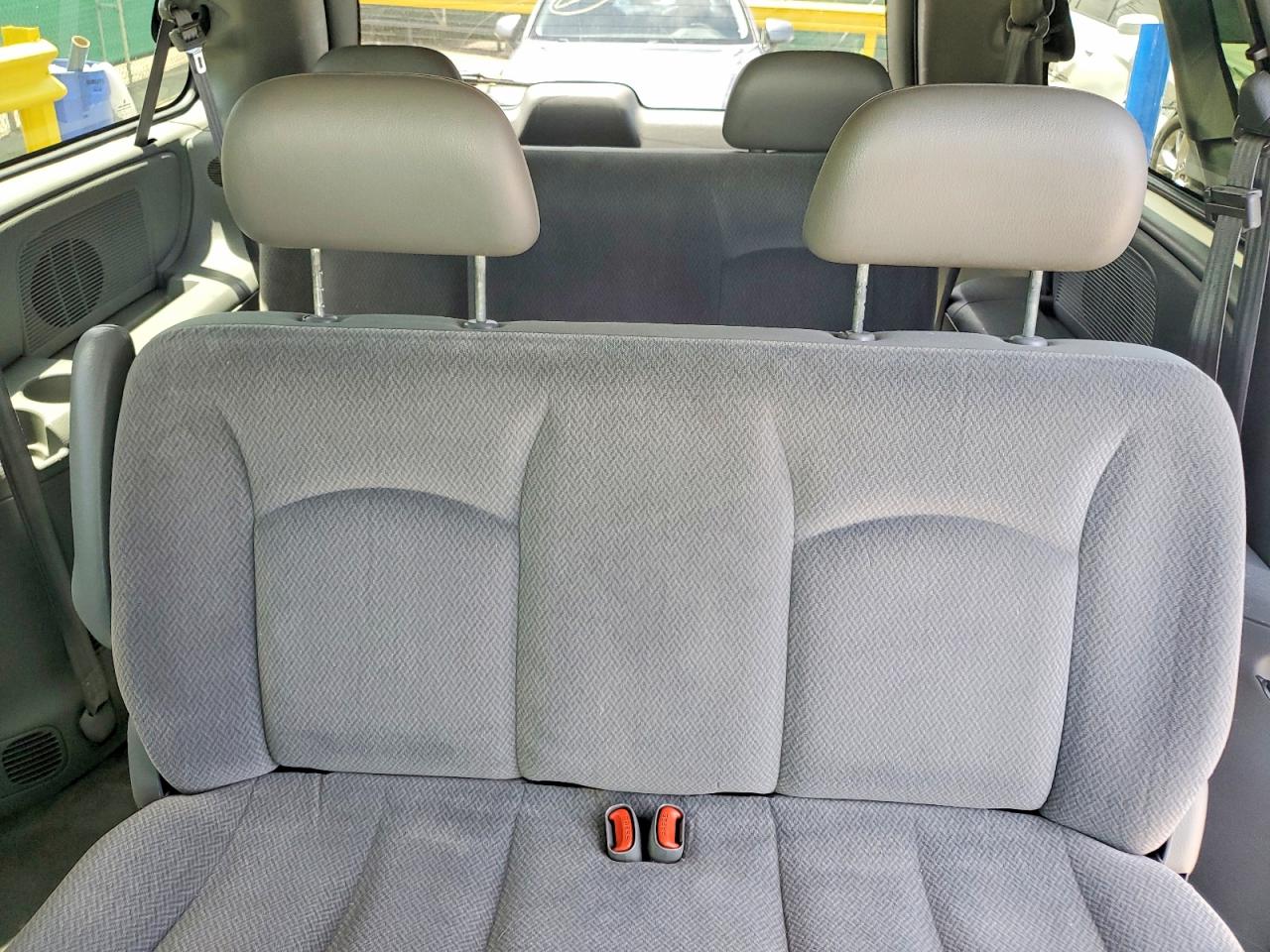 2004 Dodge Grand Caravan Se Gray vin: 1D4GP24R94B502968