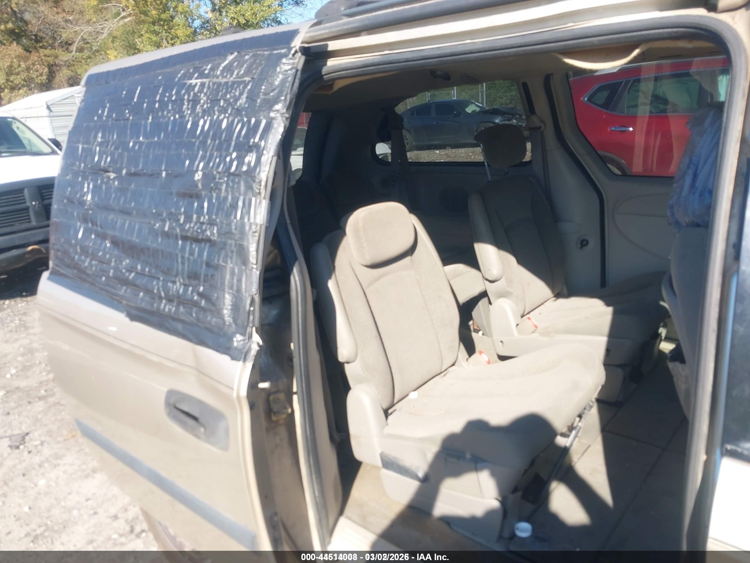 2005 Dodge Grand Caravan Se Gold vin: 1D4GP24R95B342804