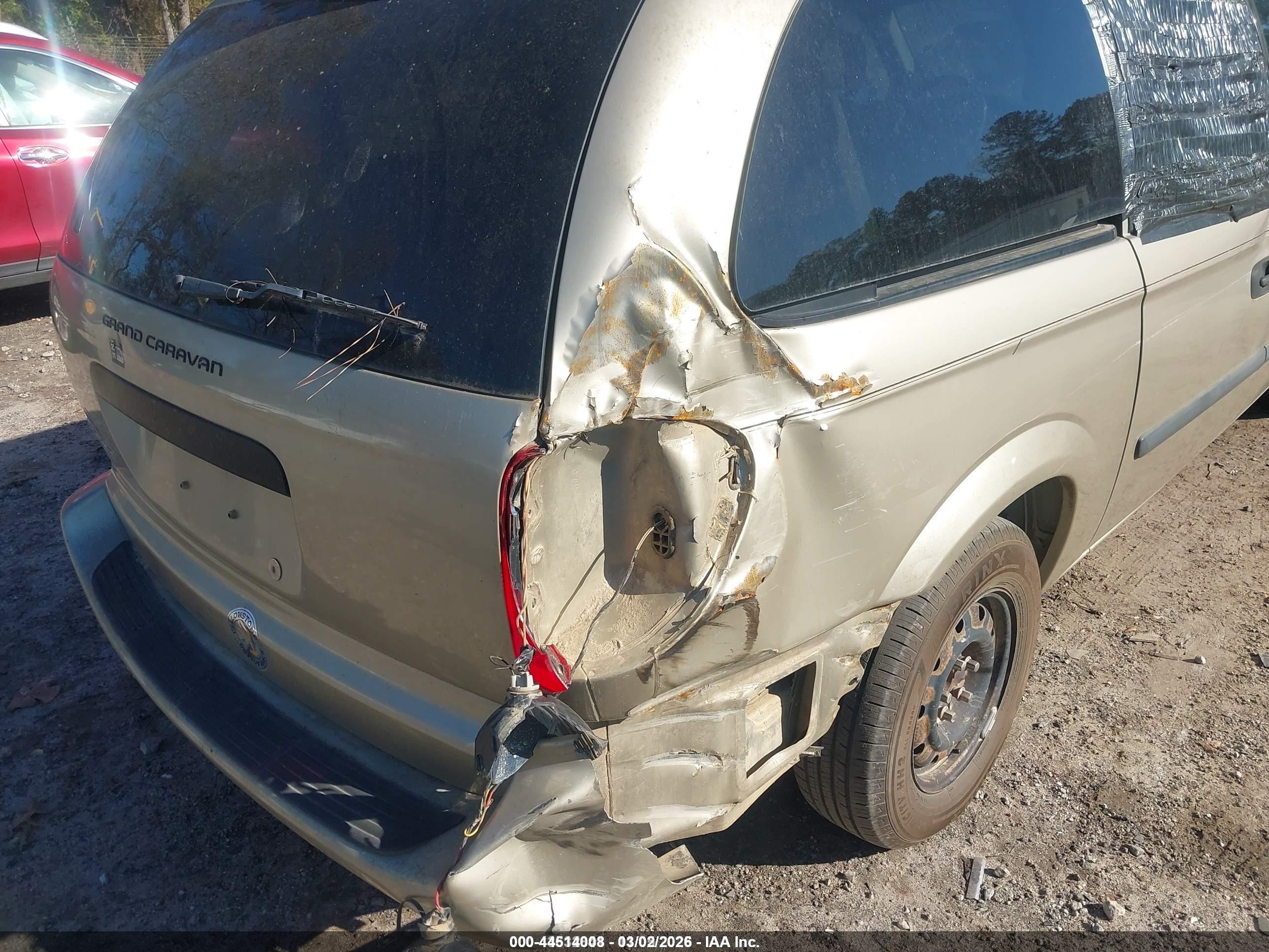 2005 Dodge Grand Caravan Se Gold vin: 1D4GP24R95B342804