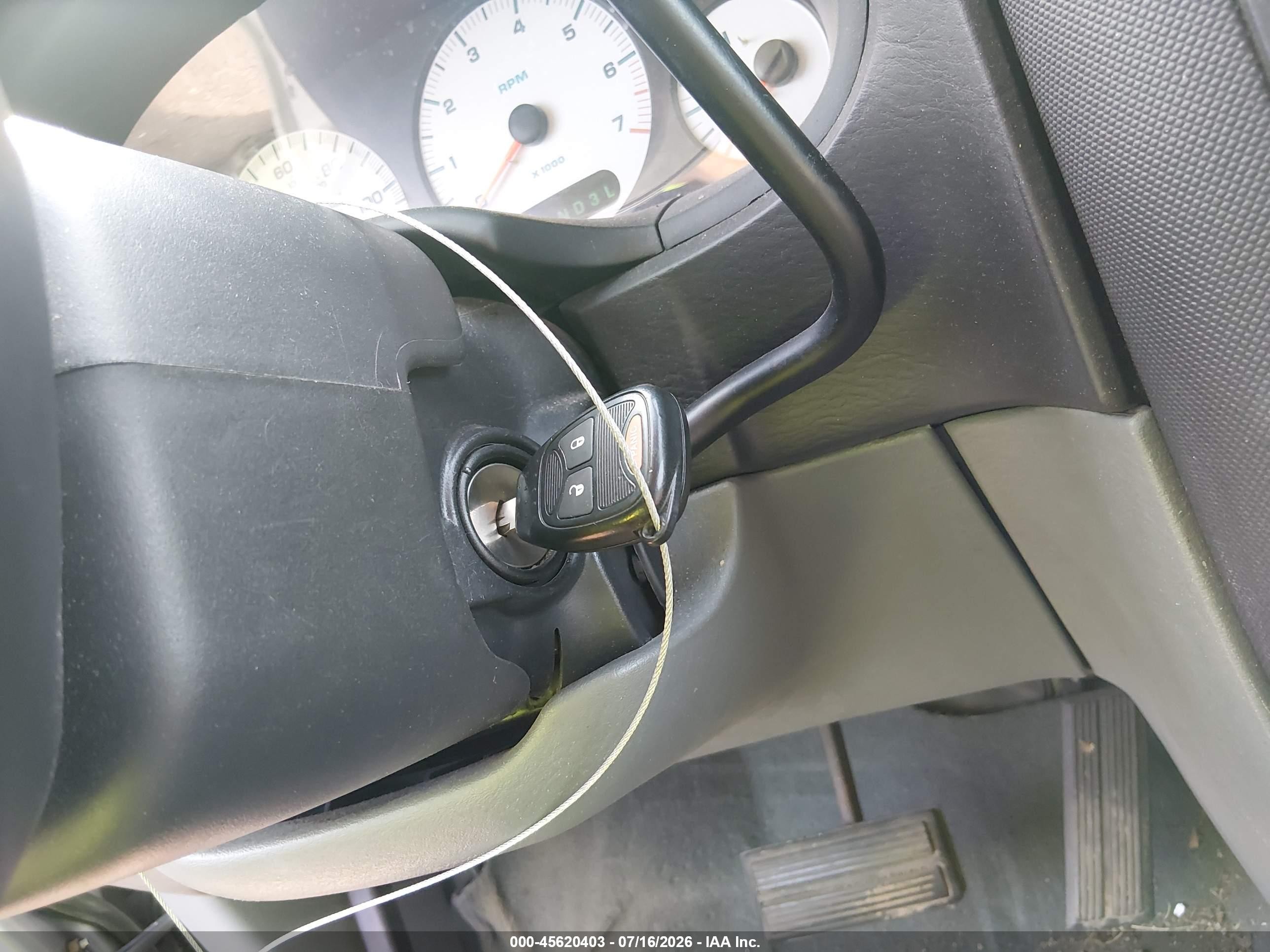 2004 Dodge Grand Caravan Se Silver vin: 1D4GP24RX4B517253