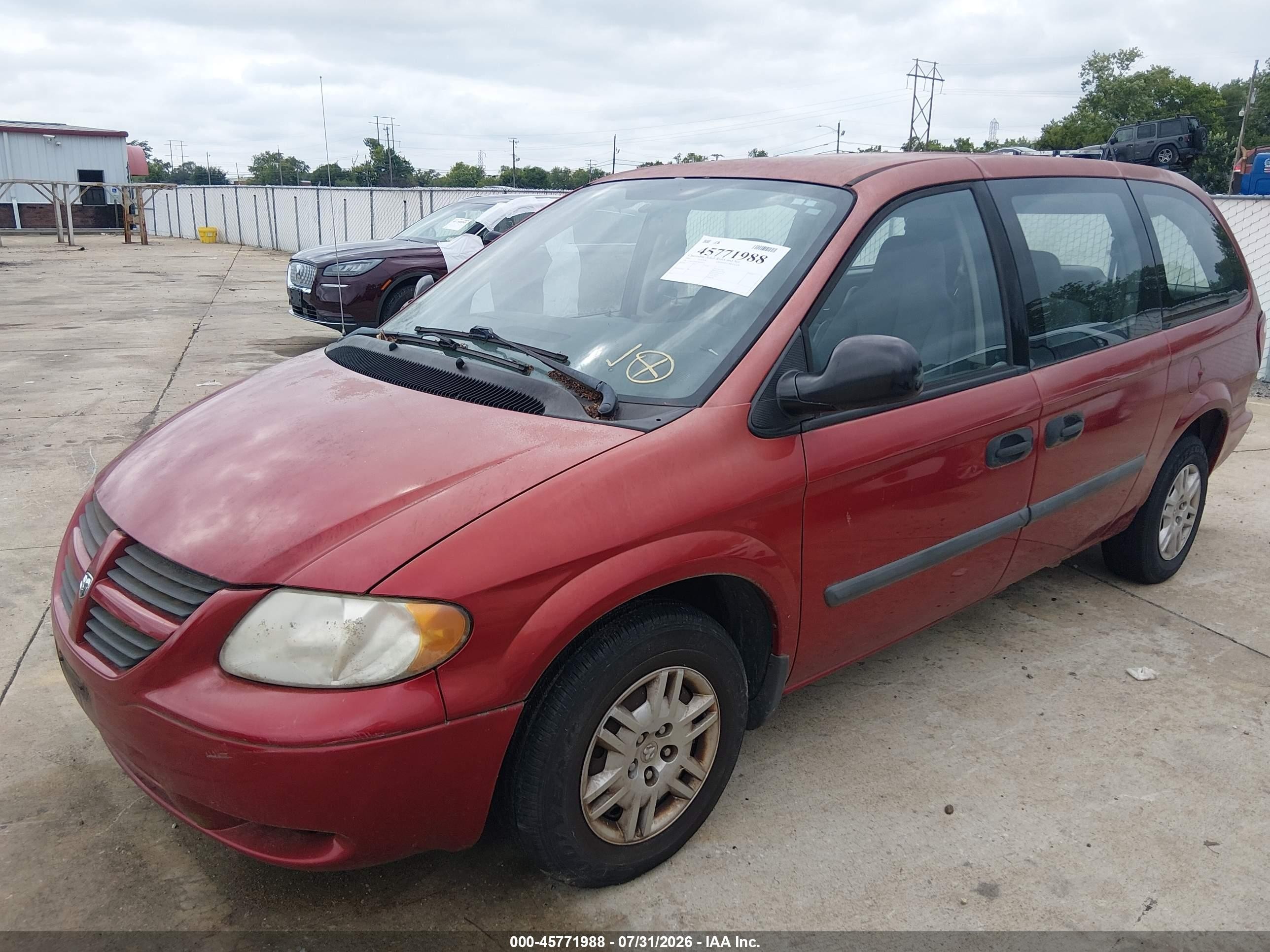 2005 Dodge Grand Caravan Se Red vin: 1D4GP24RX5B220131