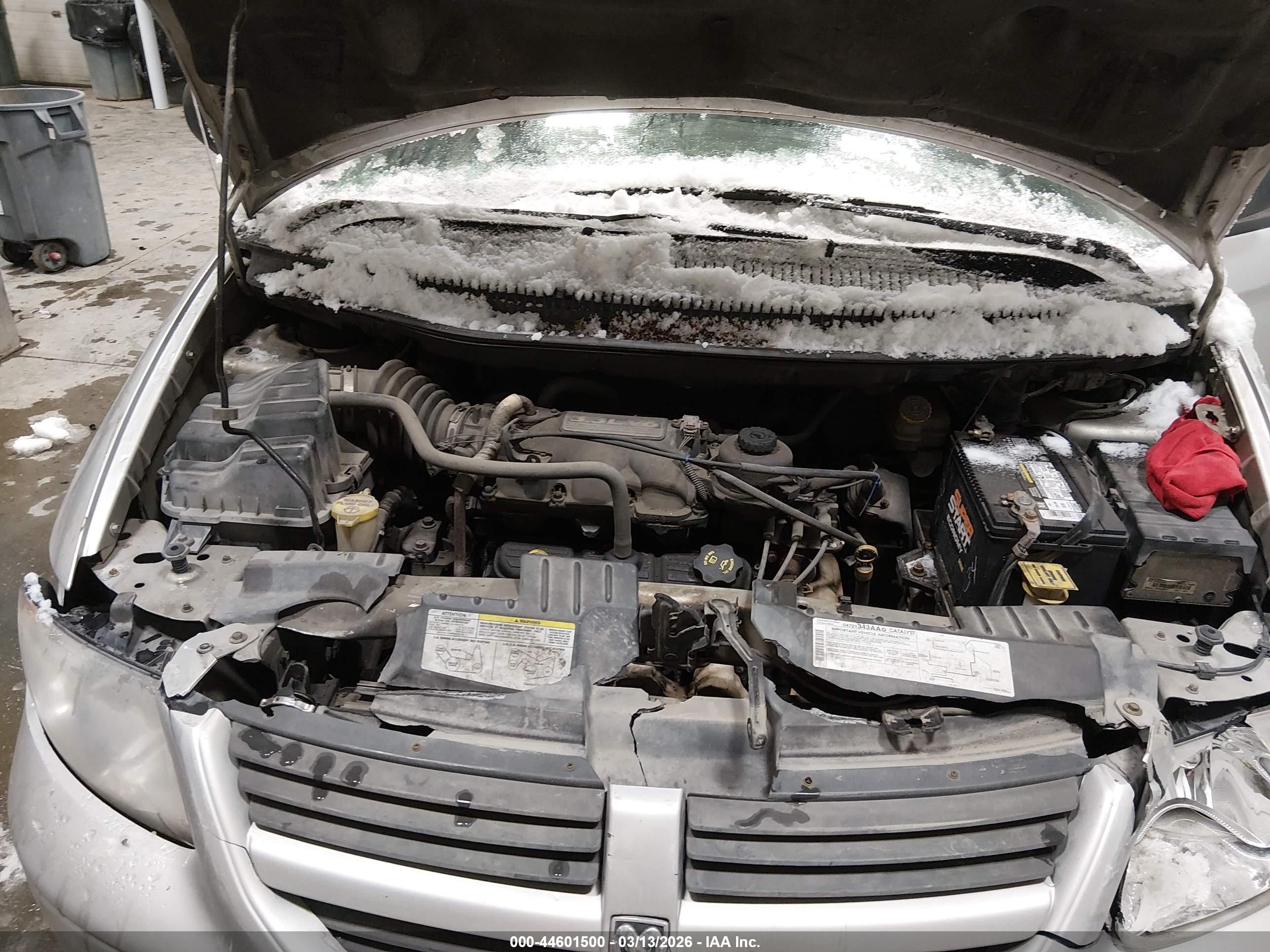 2005 Dodge Grand Caravan Se Silver vin: 1D4GP24RX5B362091