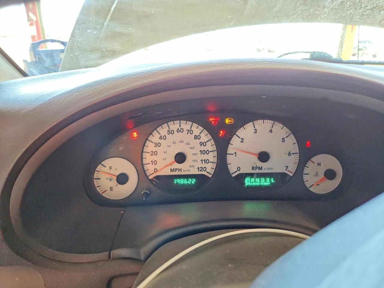 2006 Dodge Grand Caravan Se White vin: 1D4GP24RX6B639050