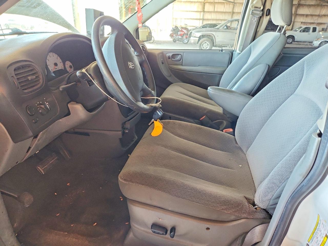 2006 Dodge Grand Caravan Se White vin: 1D4GP24RX6B639050