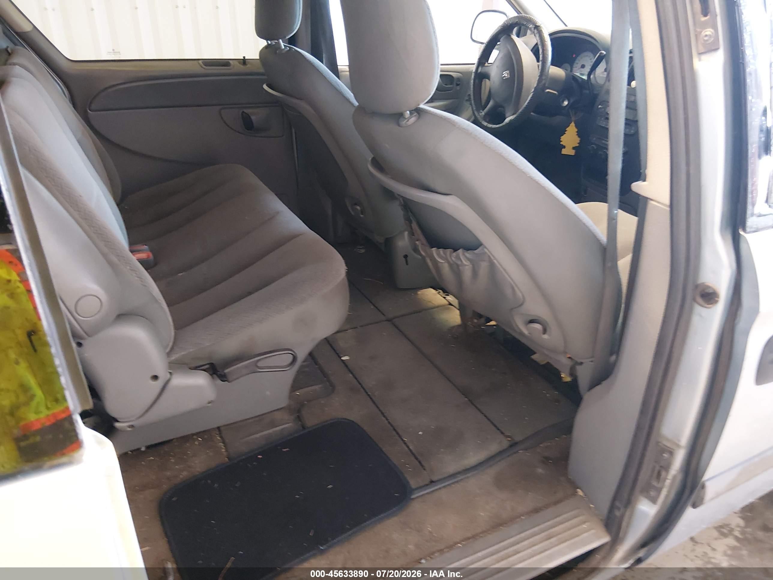 2006 Dodge Grand Caravan Se Silver vin: 1D4GP24RX6B640859